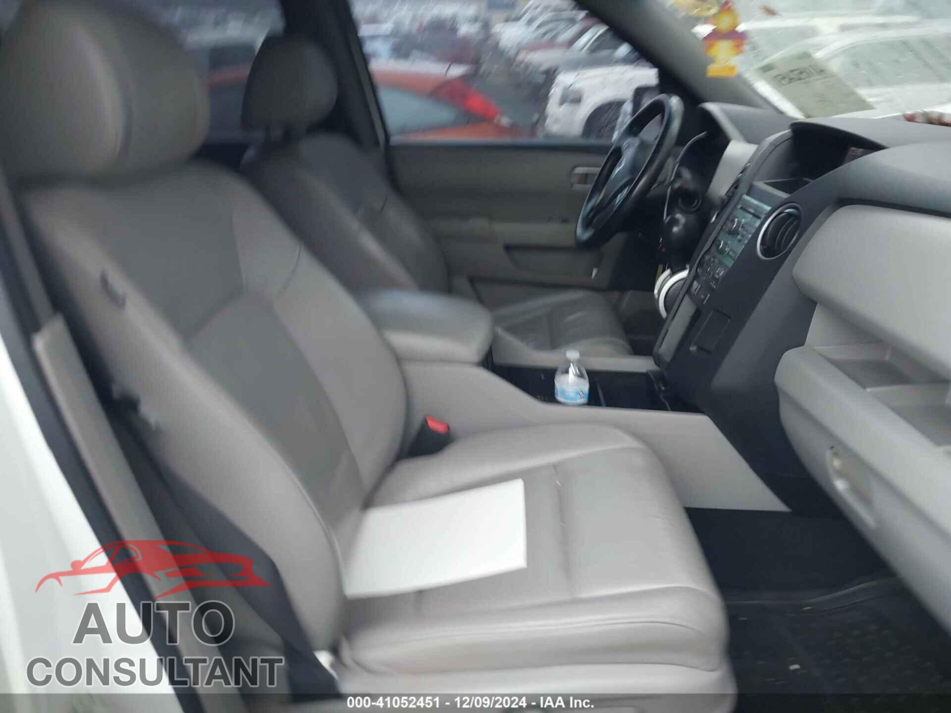 HONDA PILOT 2011 - 5FNYF3H58BB033609
