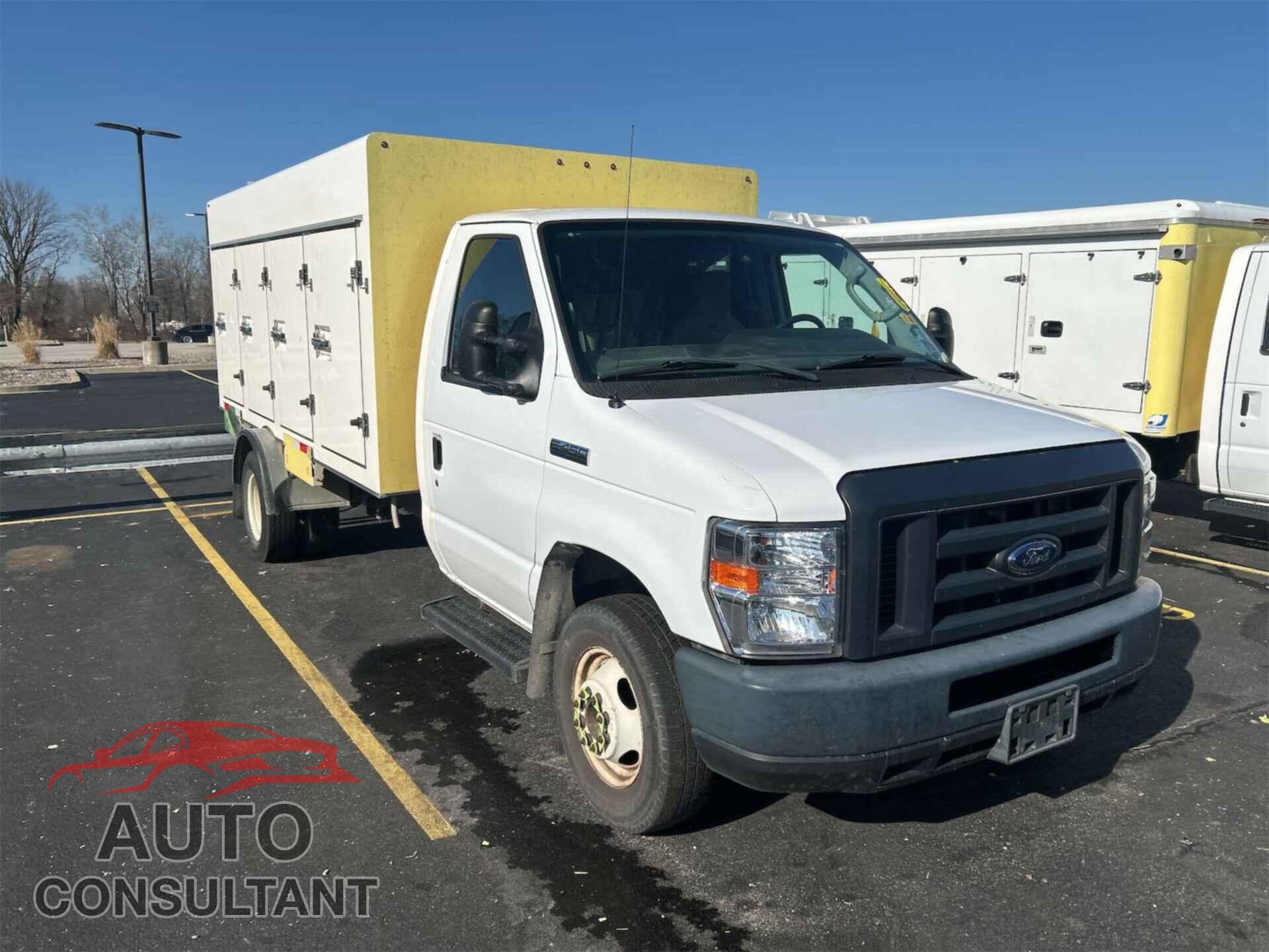 FORD ECONOLINE 2018 - 1FDXE4FS6JDC17462
