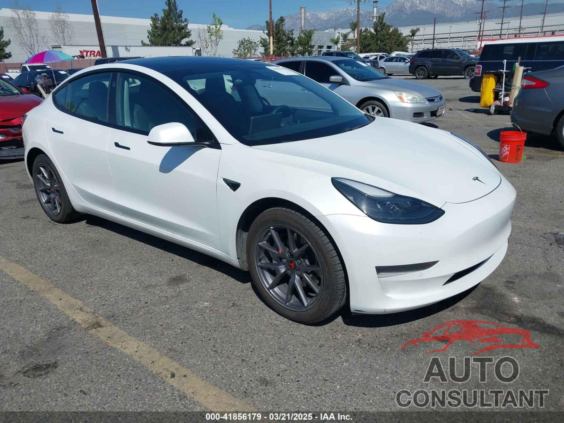TESLA MODEL 3 2021 - 5YJ3E1EA8MF867790