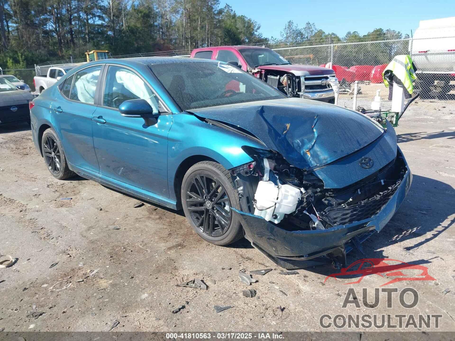 TOYOTA CAMRY 2025 - 4T1DAACK0SU568578