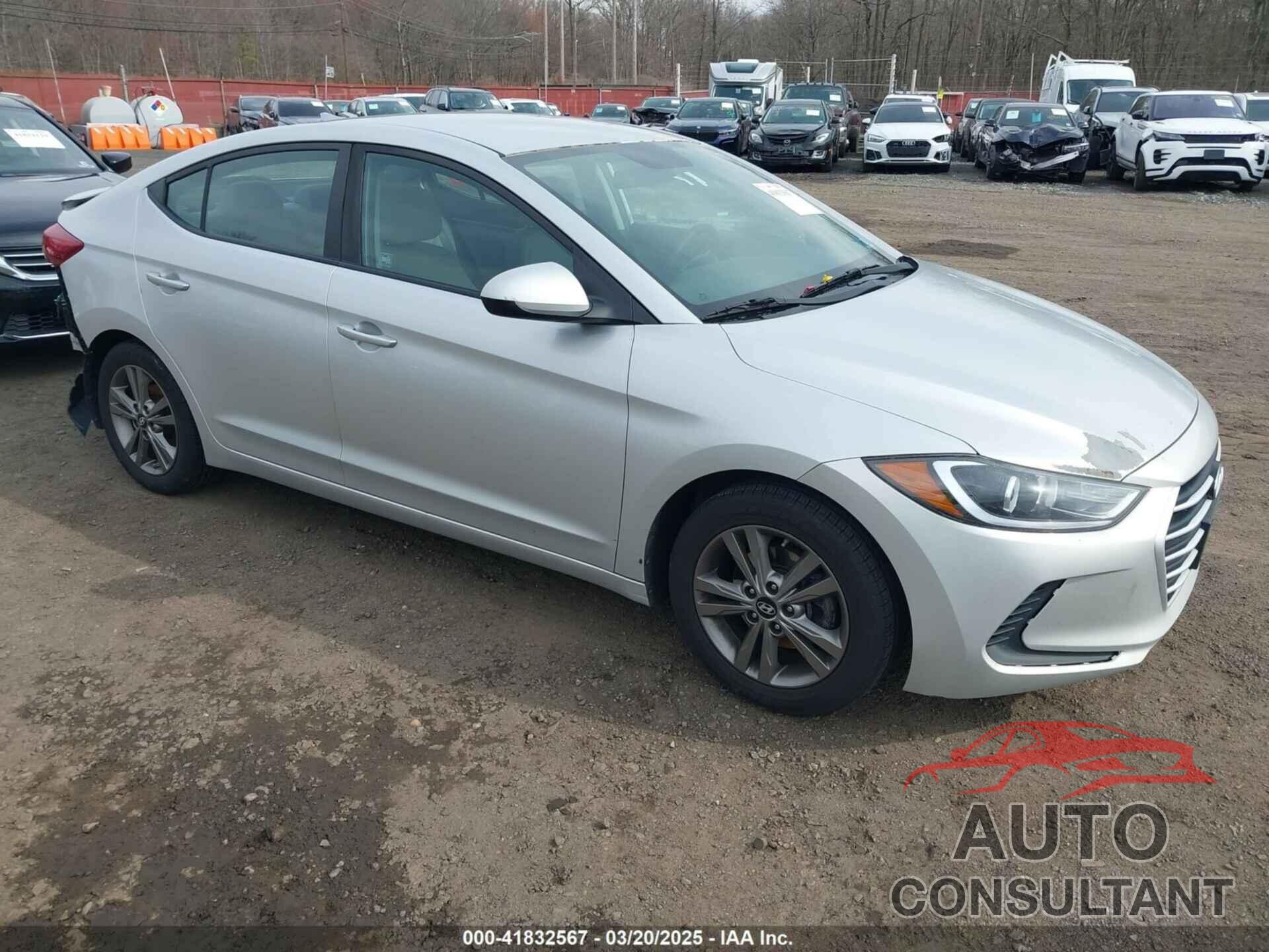 HYUNDAI ELANTRA 2018 - 5NPD84LF1JH255925