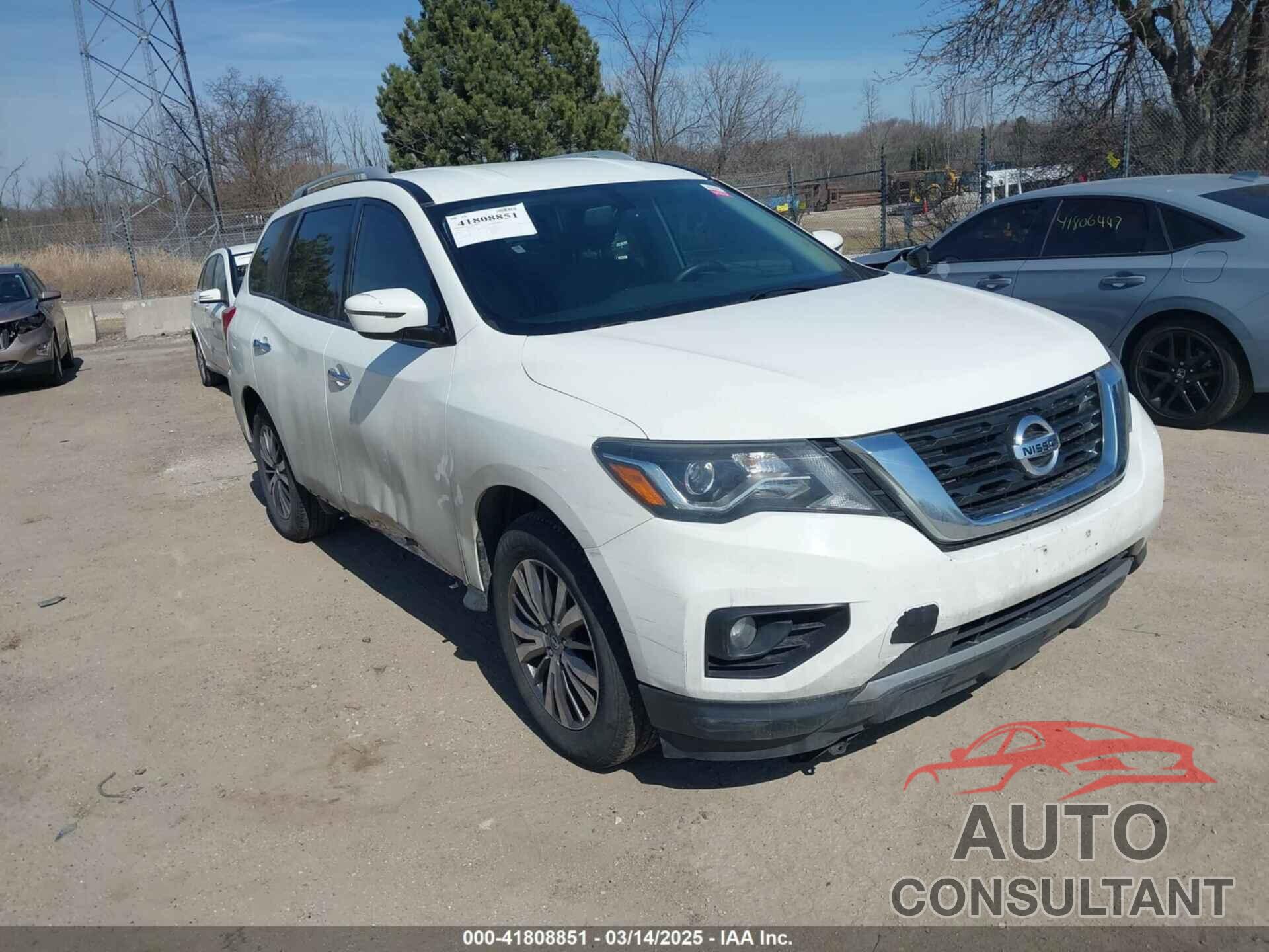 NISSAN PATHFINDER 2018 - 5N1DR2MM5JC670980
