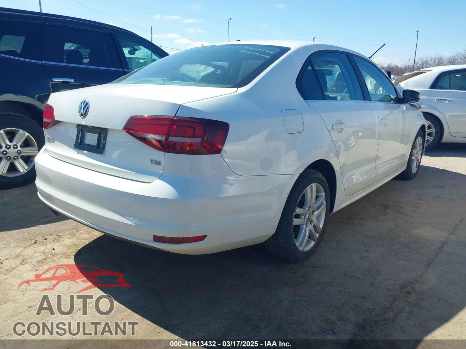 VOLKSWAGEN JETTA 2017 - 3VW2B7AJ9HM371165