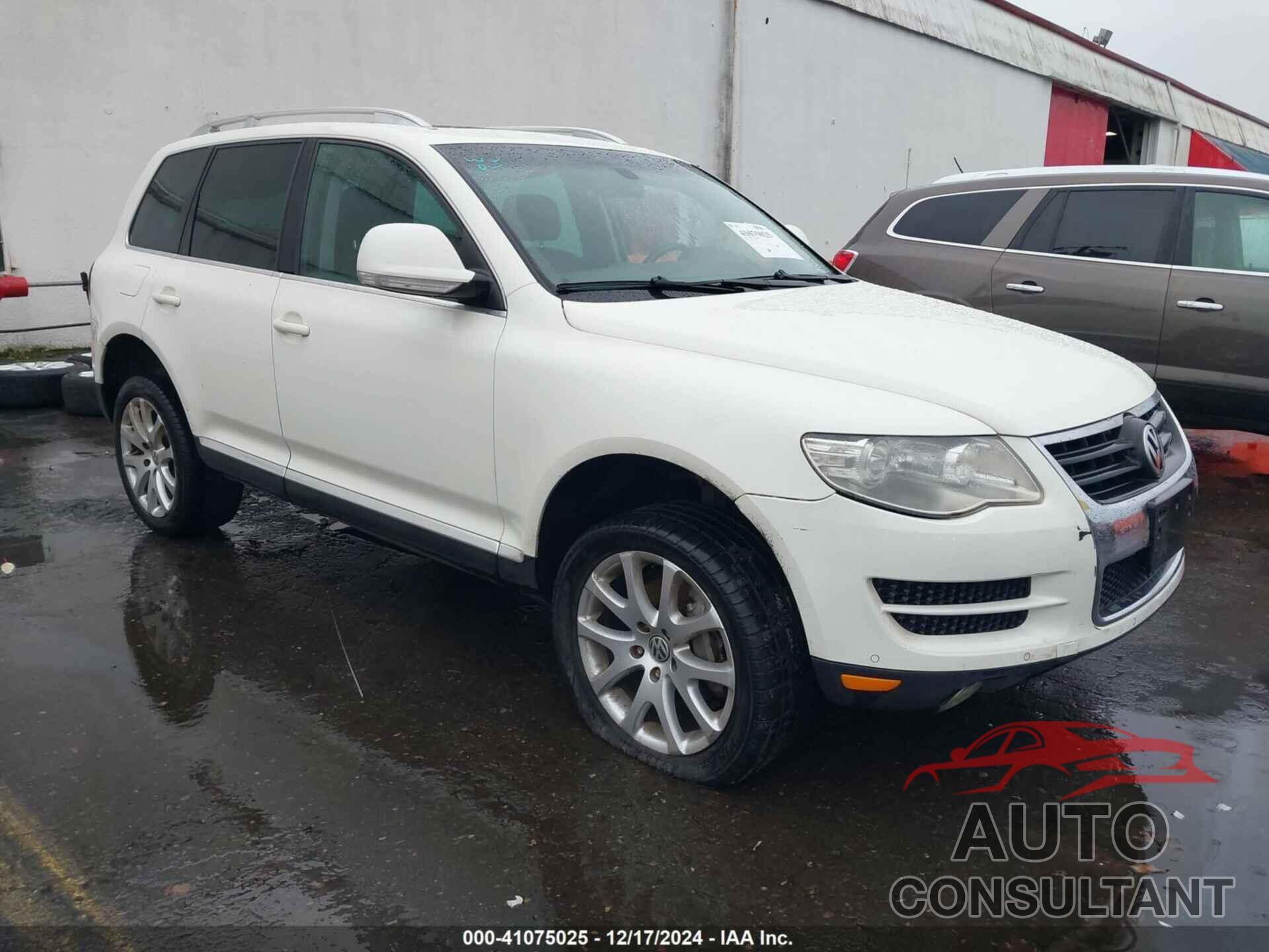 VOLKSWAGEN TOUAREG 2 2009 - WVGFM77L99D037105