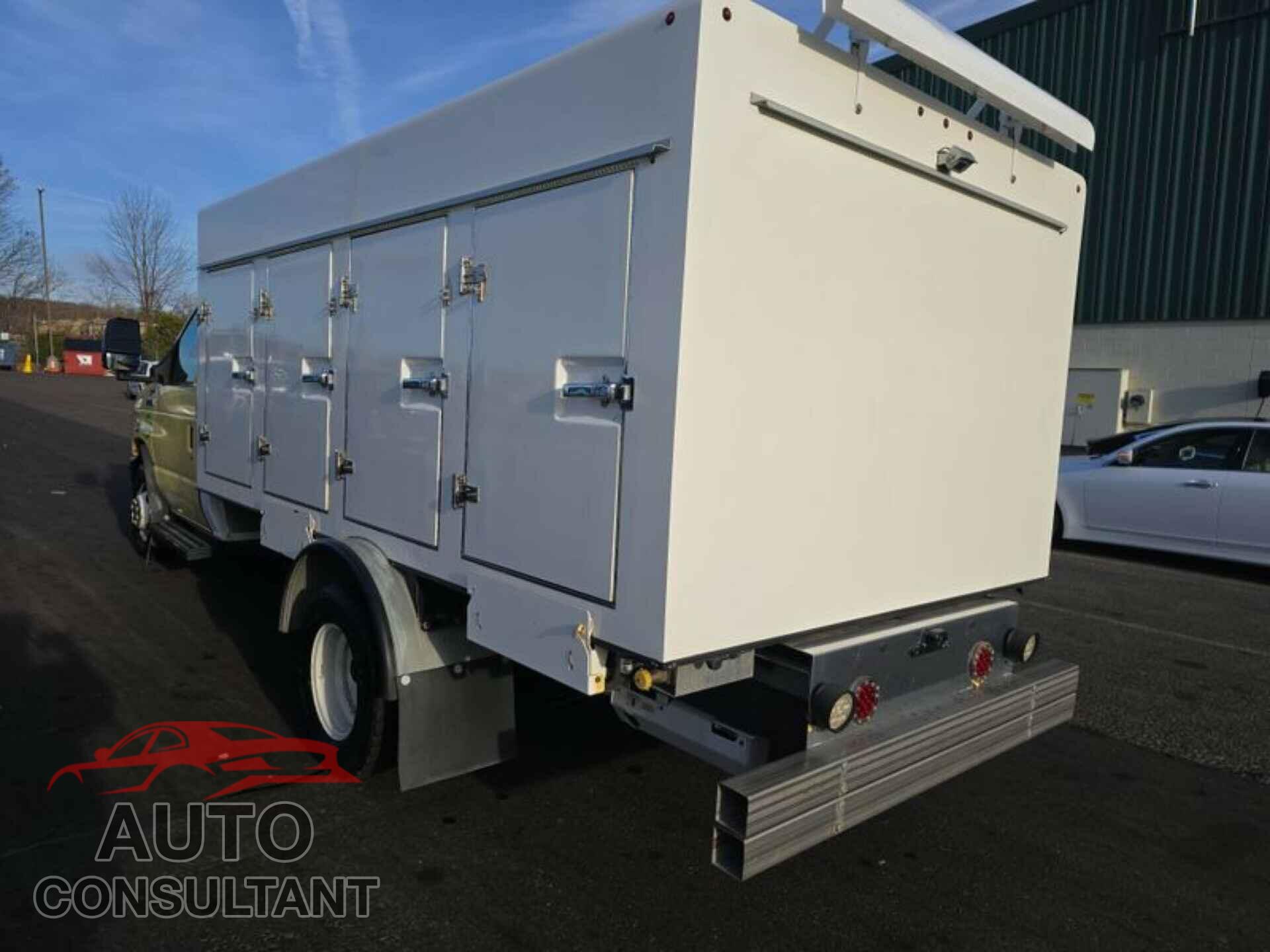 FORD ECONOLINE 2019 - 1FDXE4FS2KDC57748