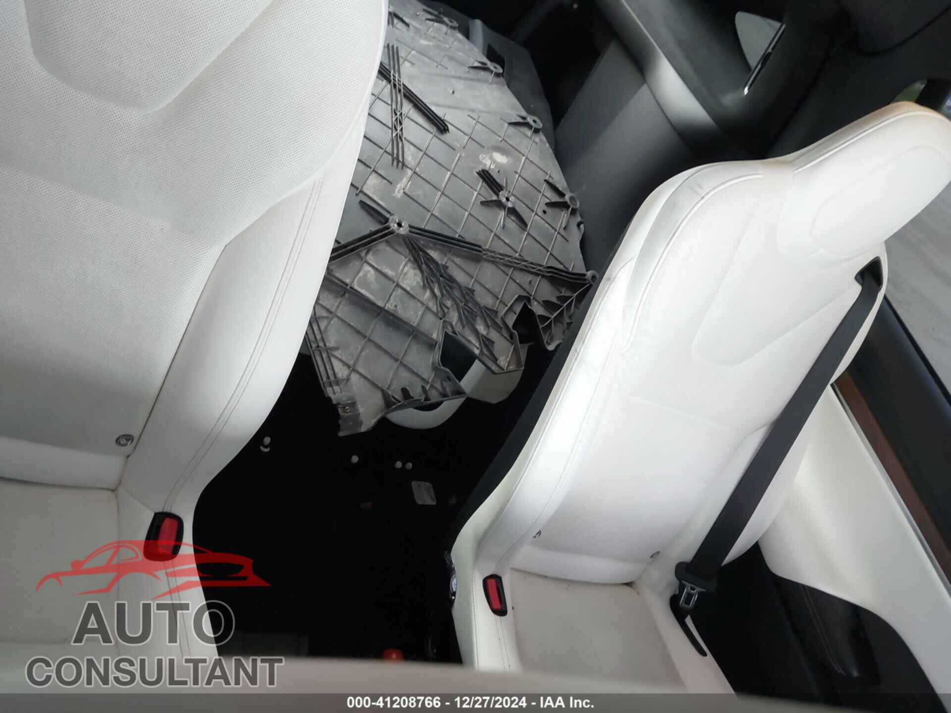 TESLA MODEL X 2022 - 7SAXCBE50NF359642