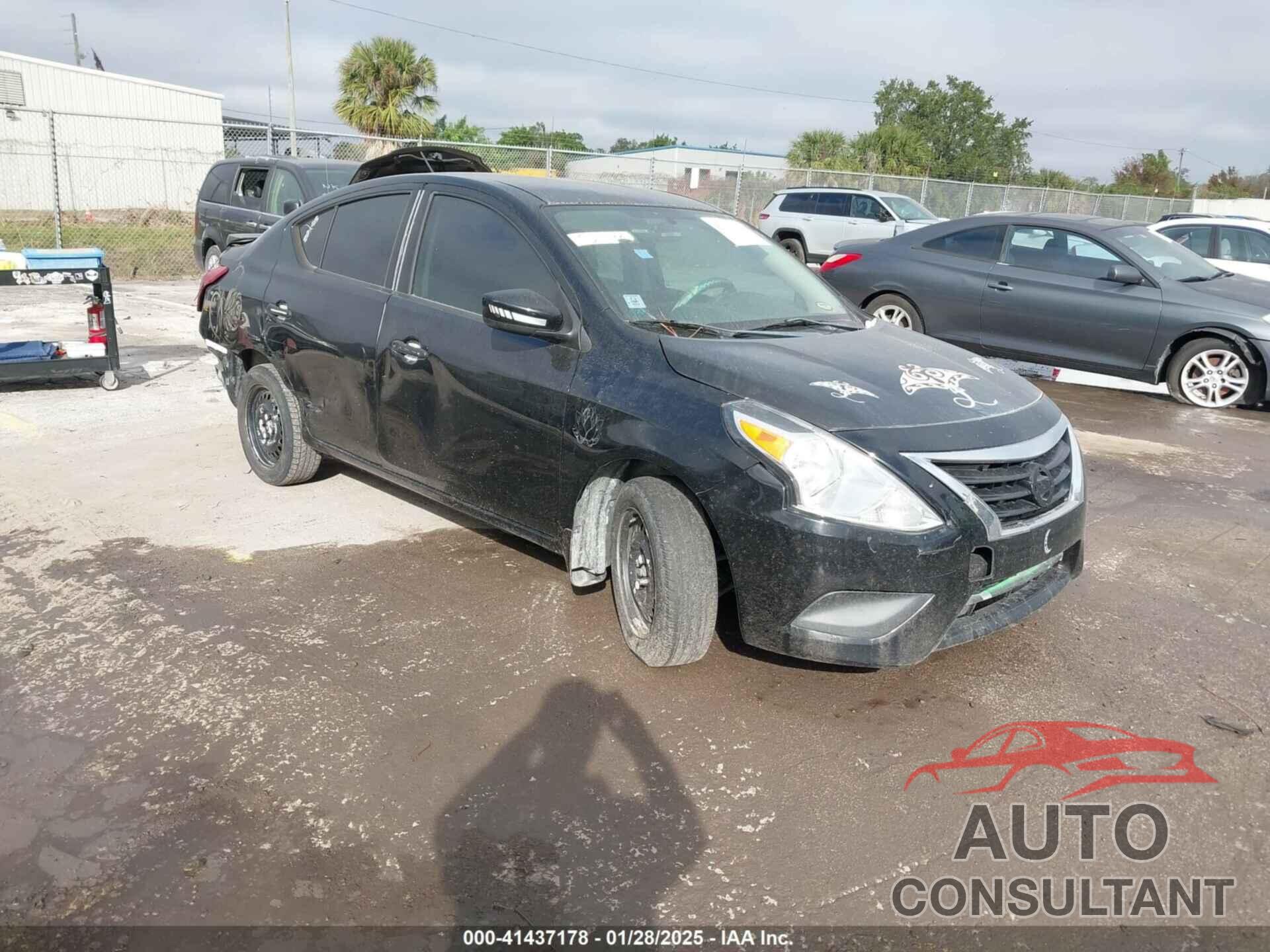 NISSAN VERSA 2019 - 3N1CN7AP8KL830883