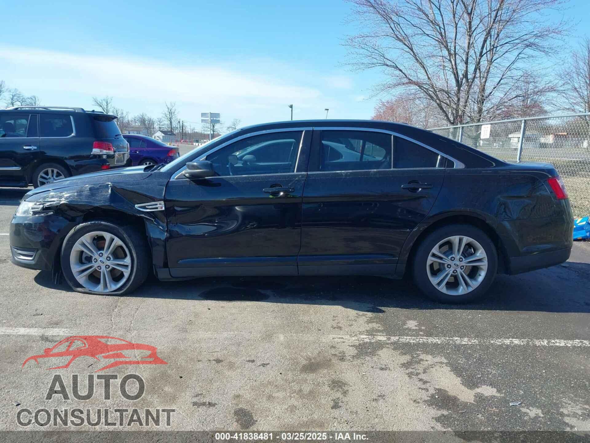 FORD TAURUS 2016 - 1FAHP2E89GG105698