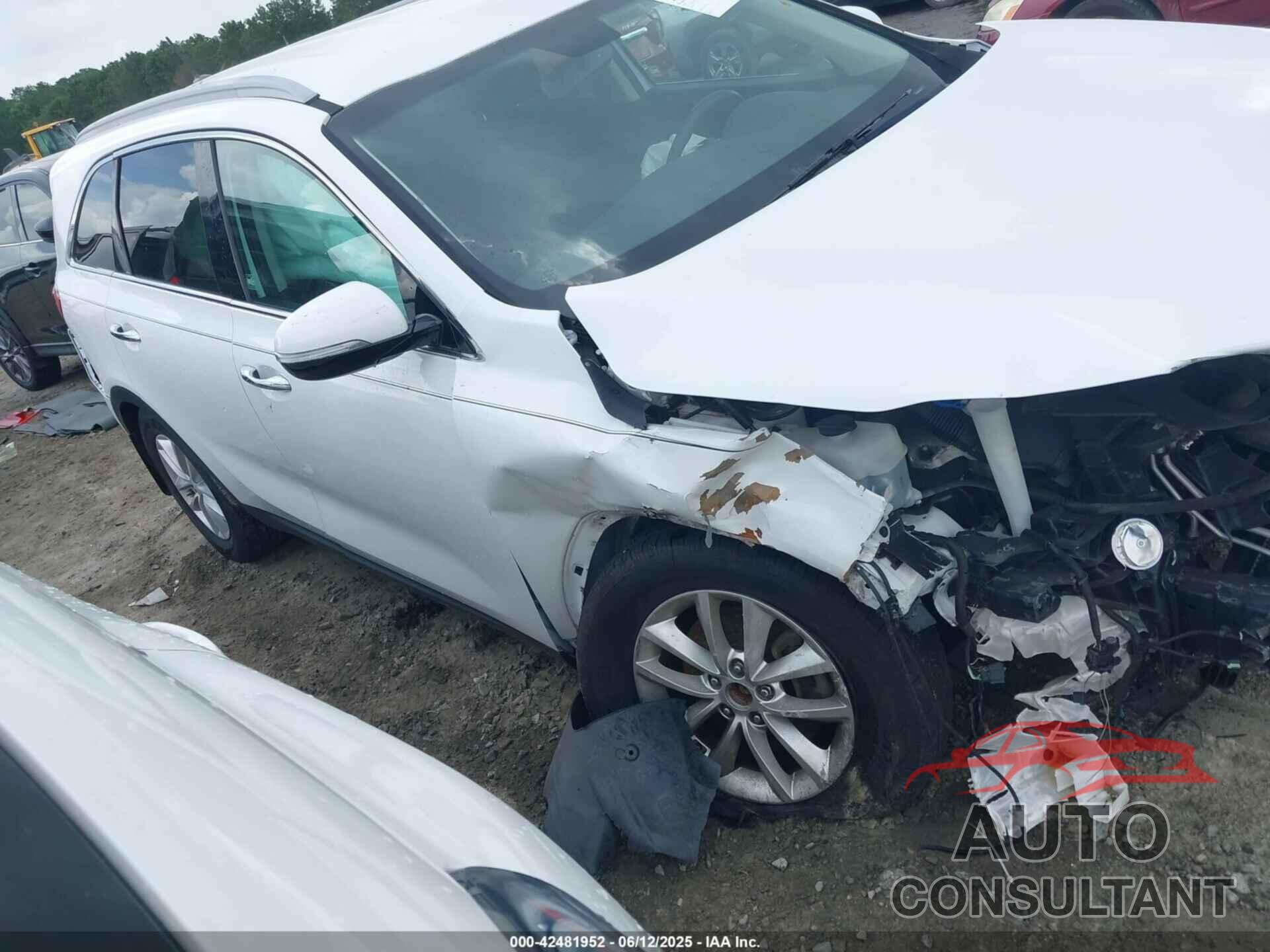 KIA SORENTO 2016 - 5XYPG4A31GG184198