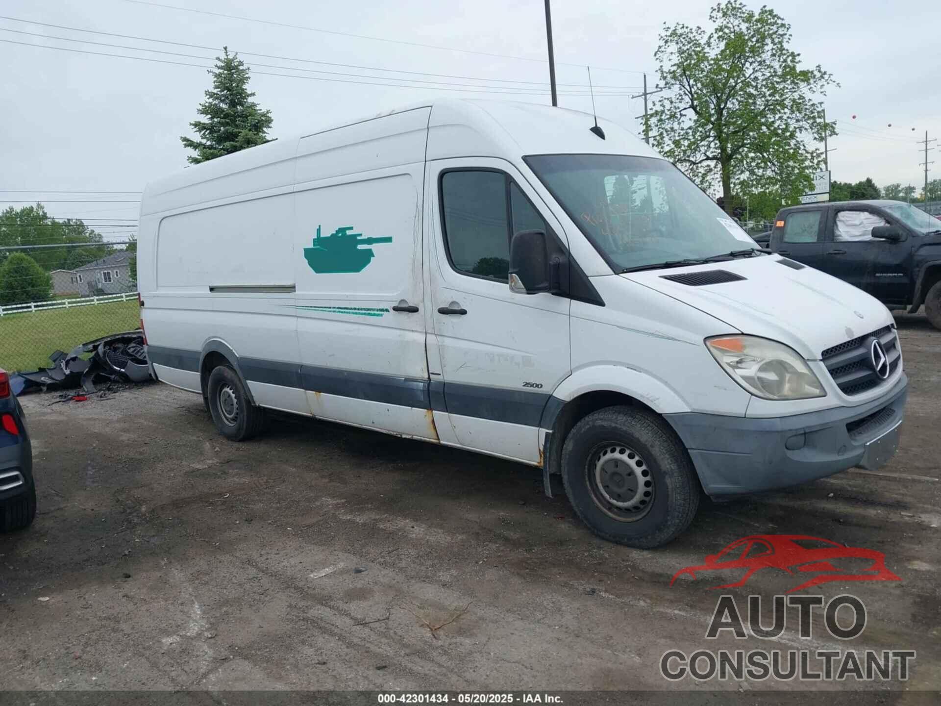 MERCEDES-BENZ SPRINTER 2010 - WD3PE8CC3A5433928
