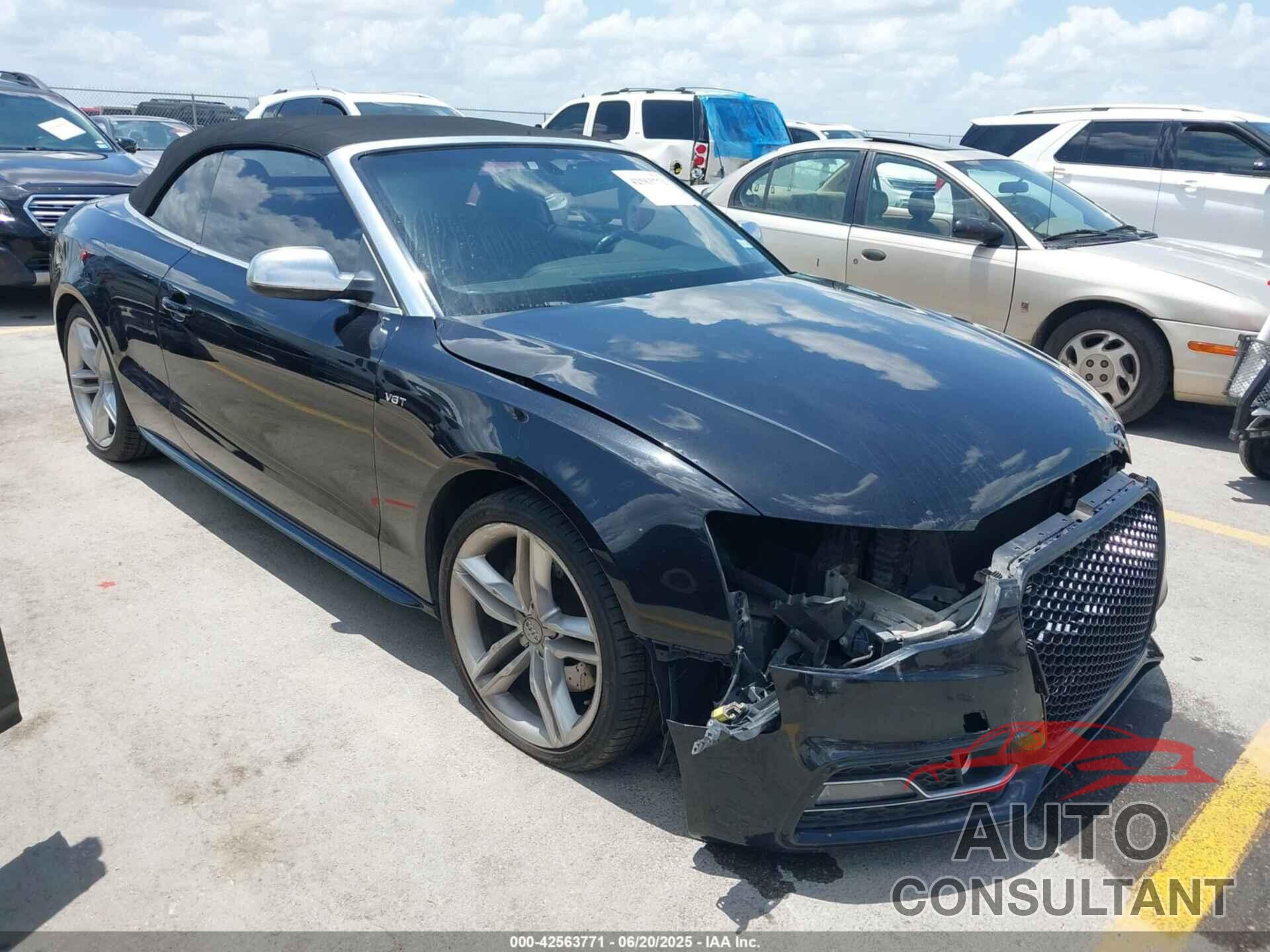 AUDI S5 2013 - WAUVGAFH4DN003963