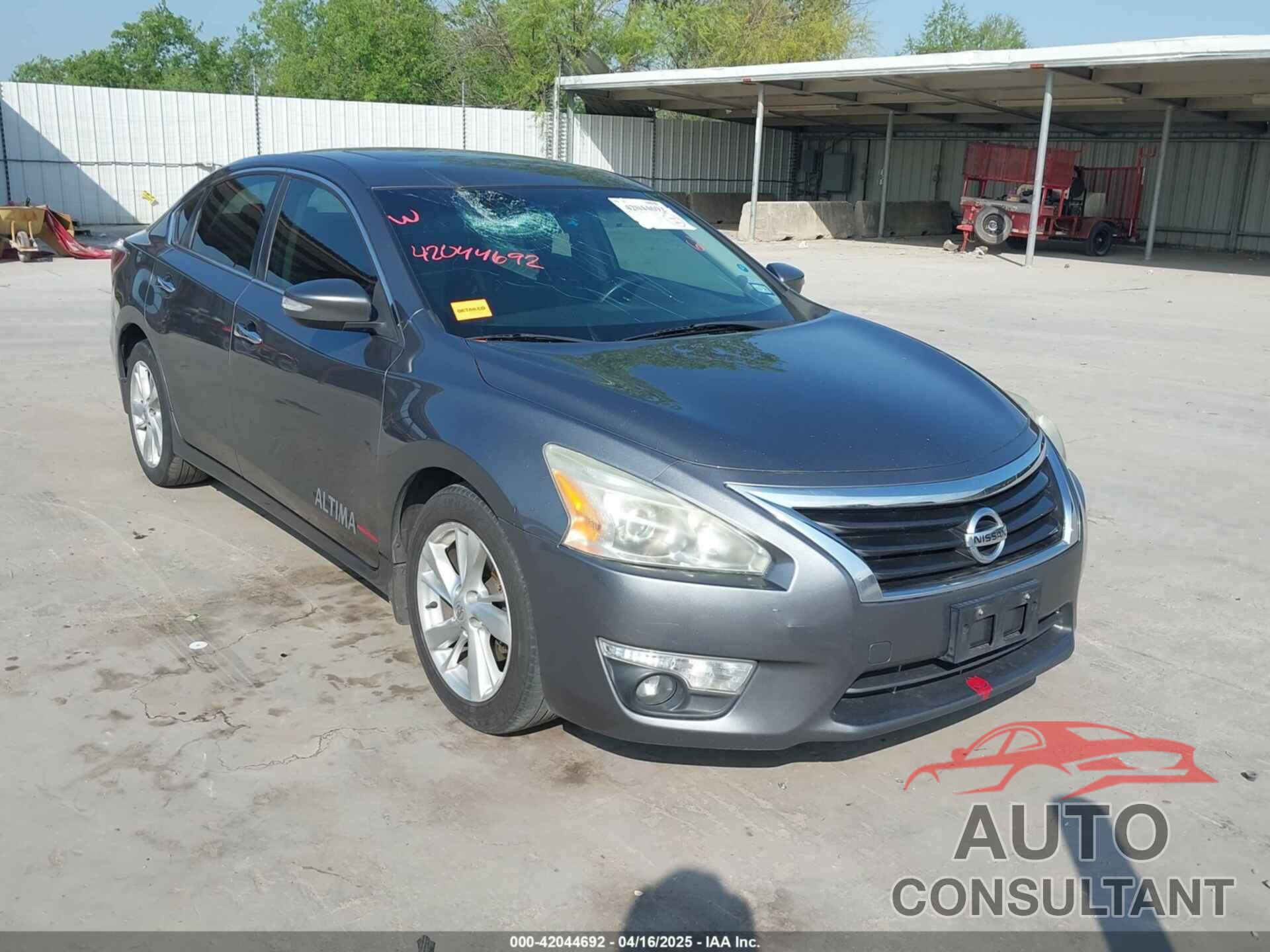 NISSAN ALTIMA 2015 - 1N4AL3AP2FN372871
