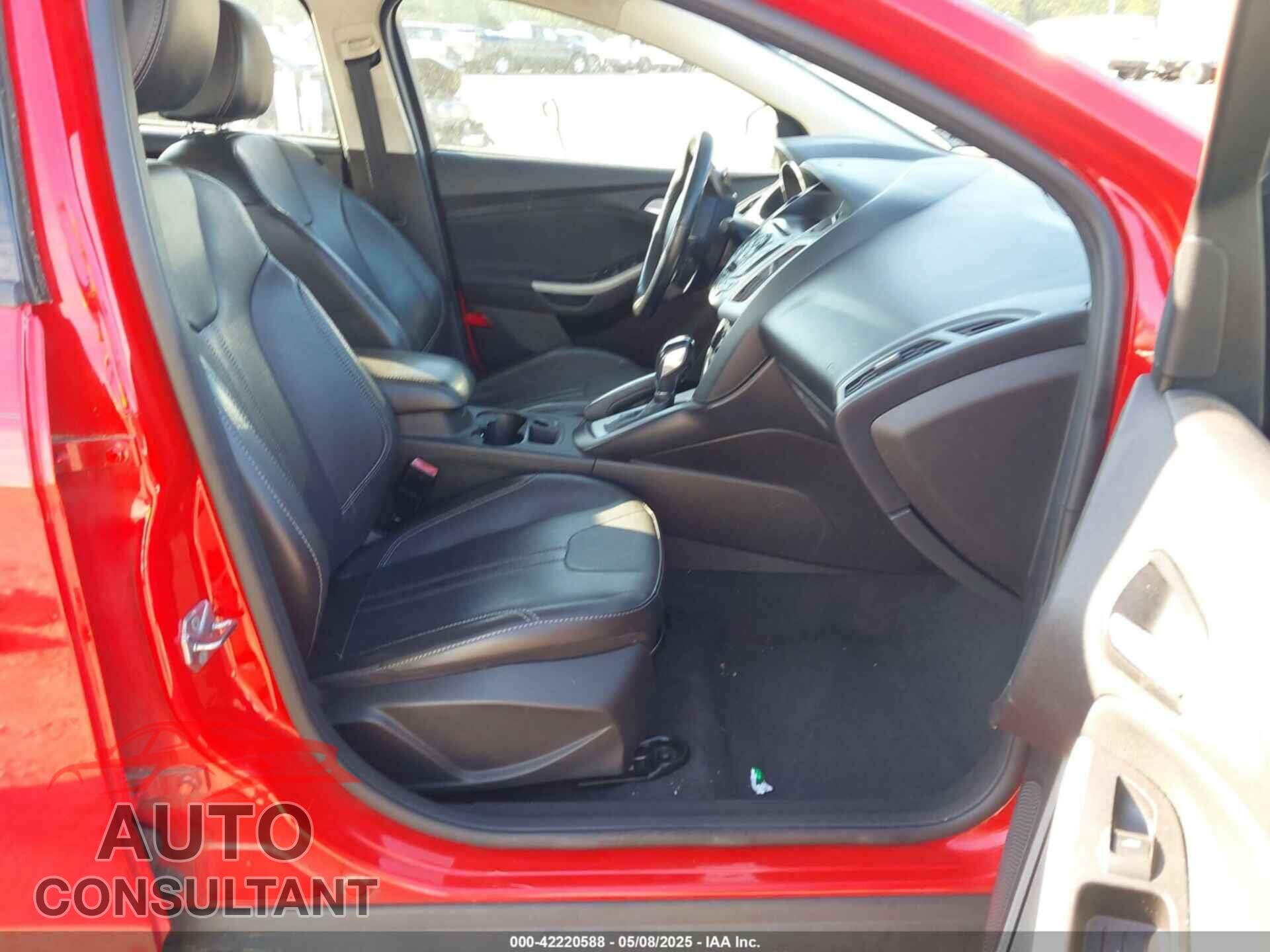 FORD FOCUS 2013 - 1FADP3F21DL223326