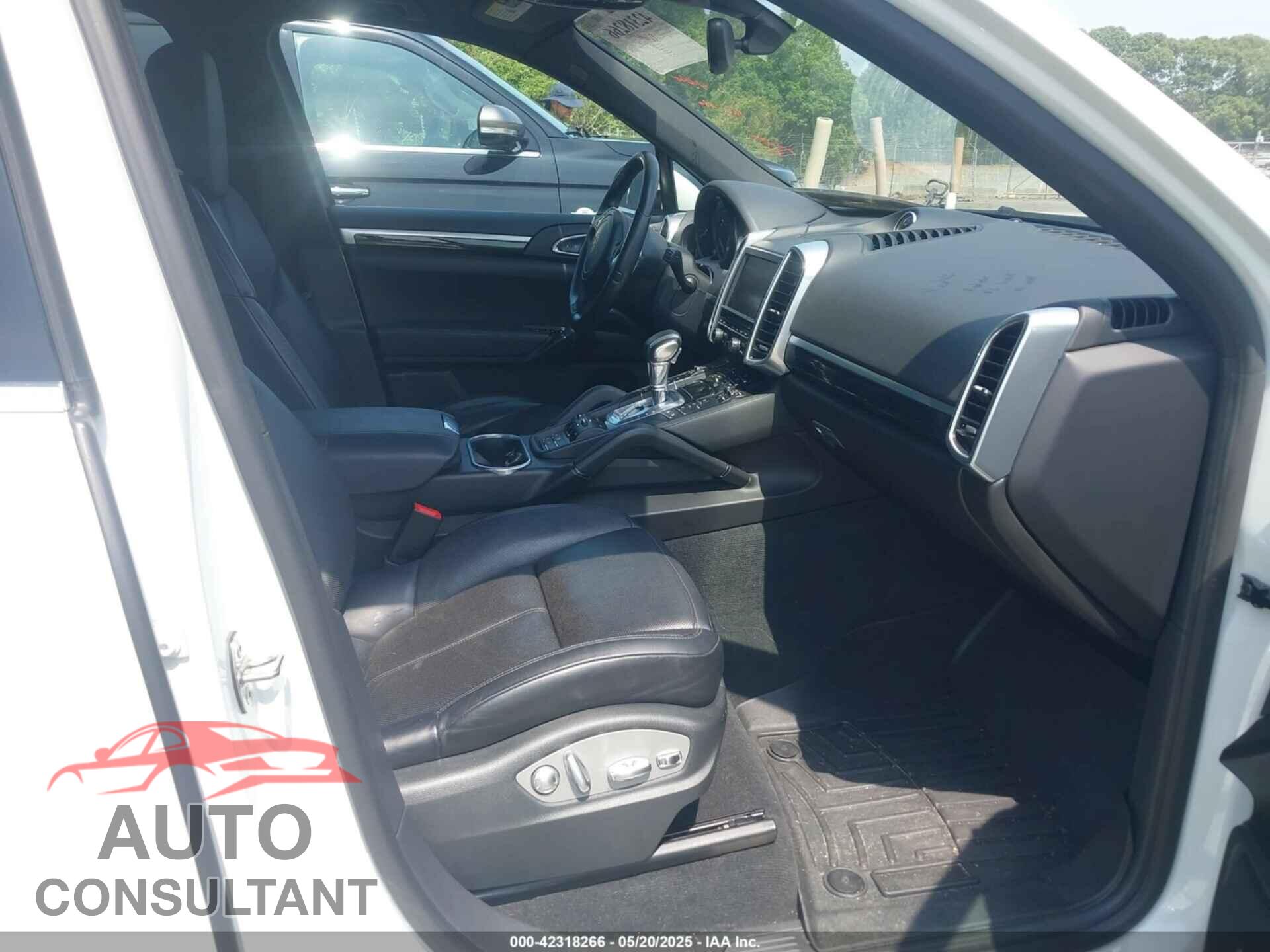 PORSCHE CAYENNE 2013 - WP1AB2A20DLA86634