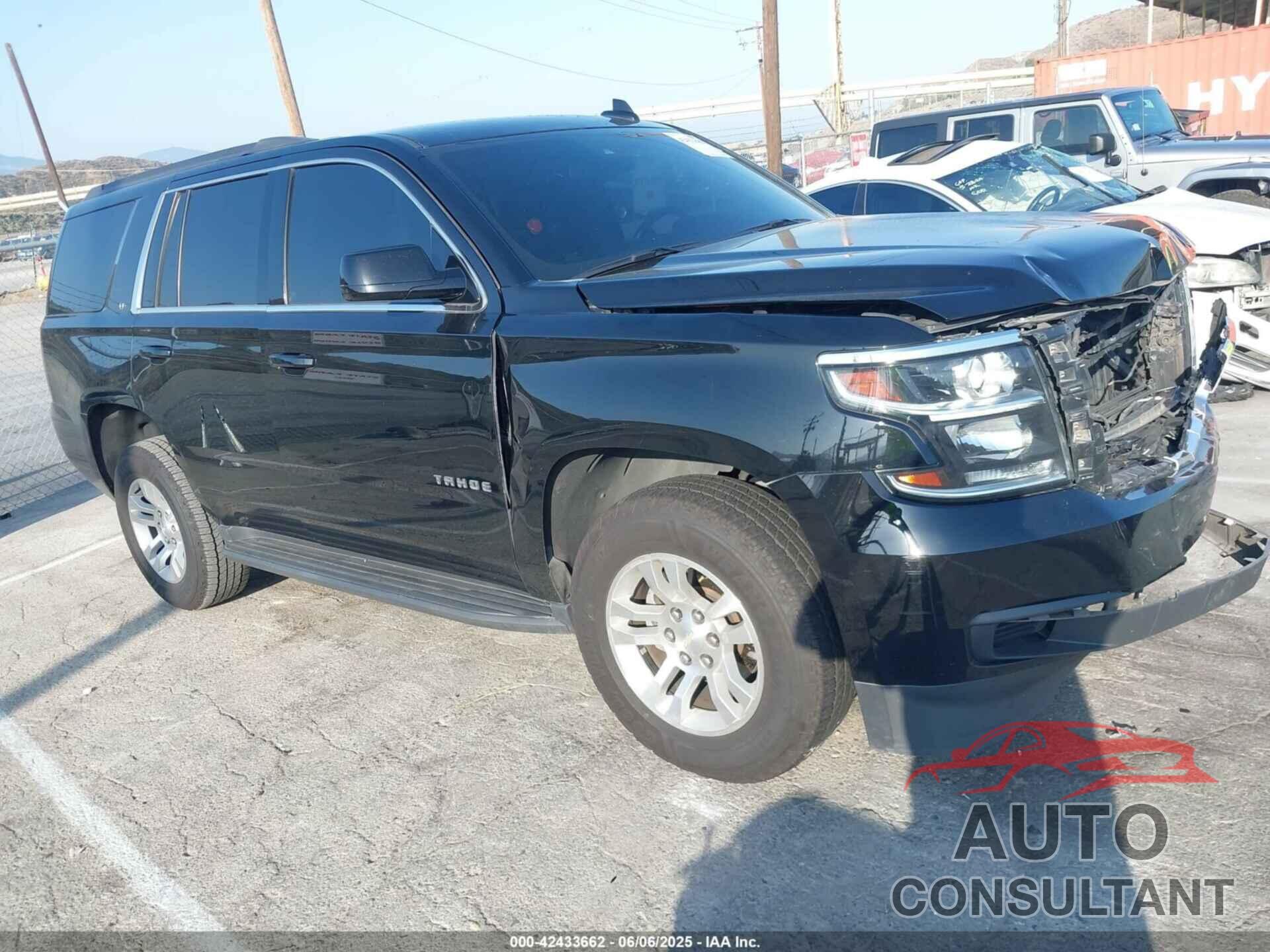 CHEVROLET TAHOE 2017 - 1GNSCBKC3HR200372
