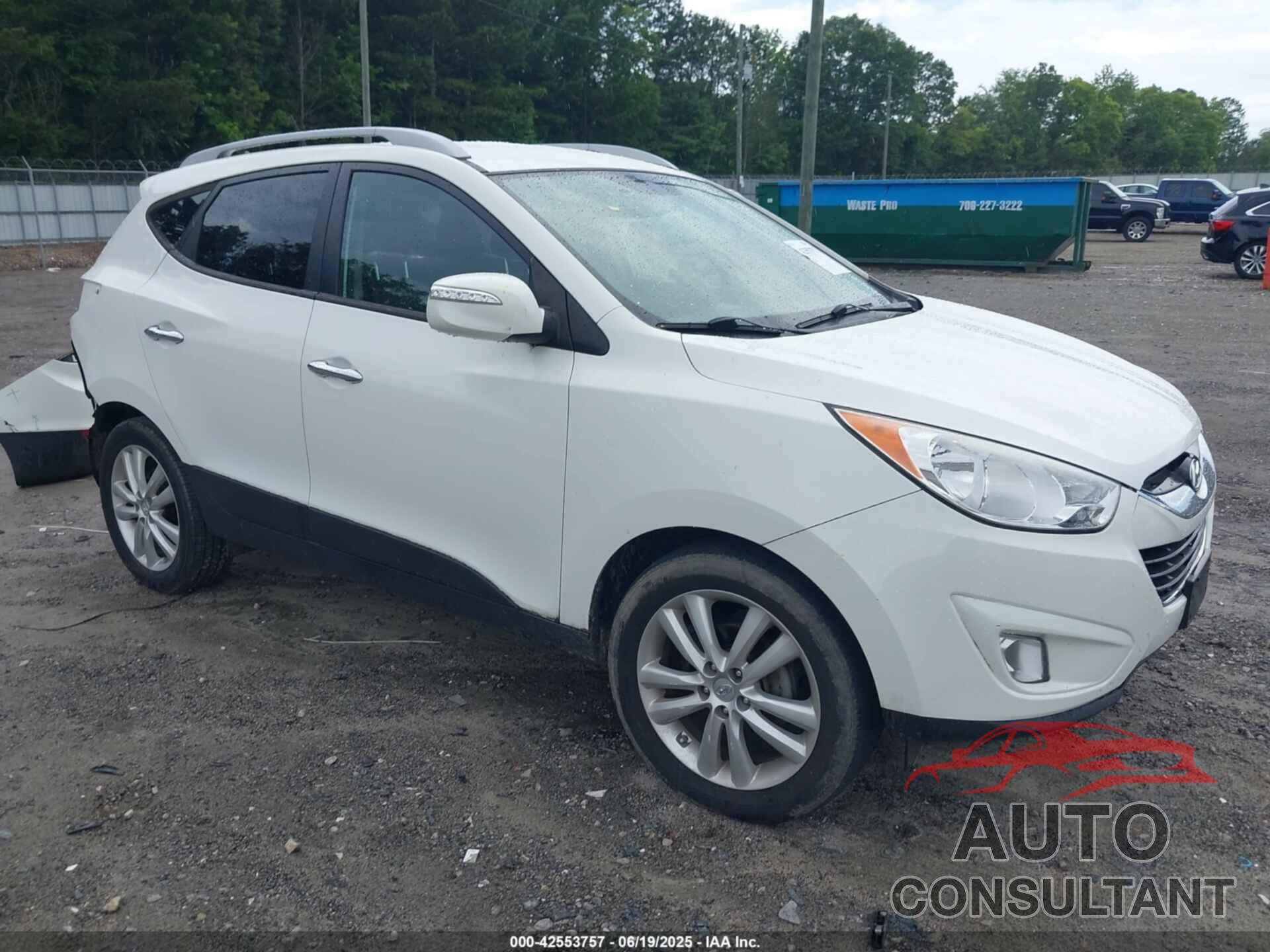 HYUNDAI TUCSON 2011 - KM8JU3AC2BU244209