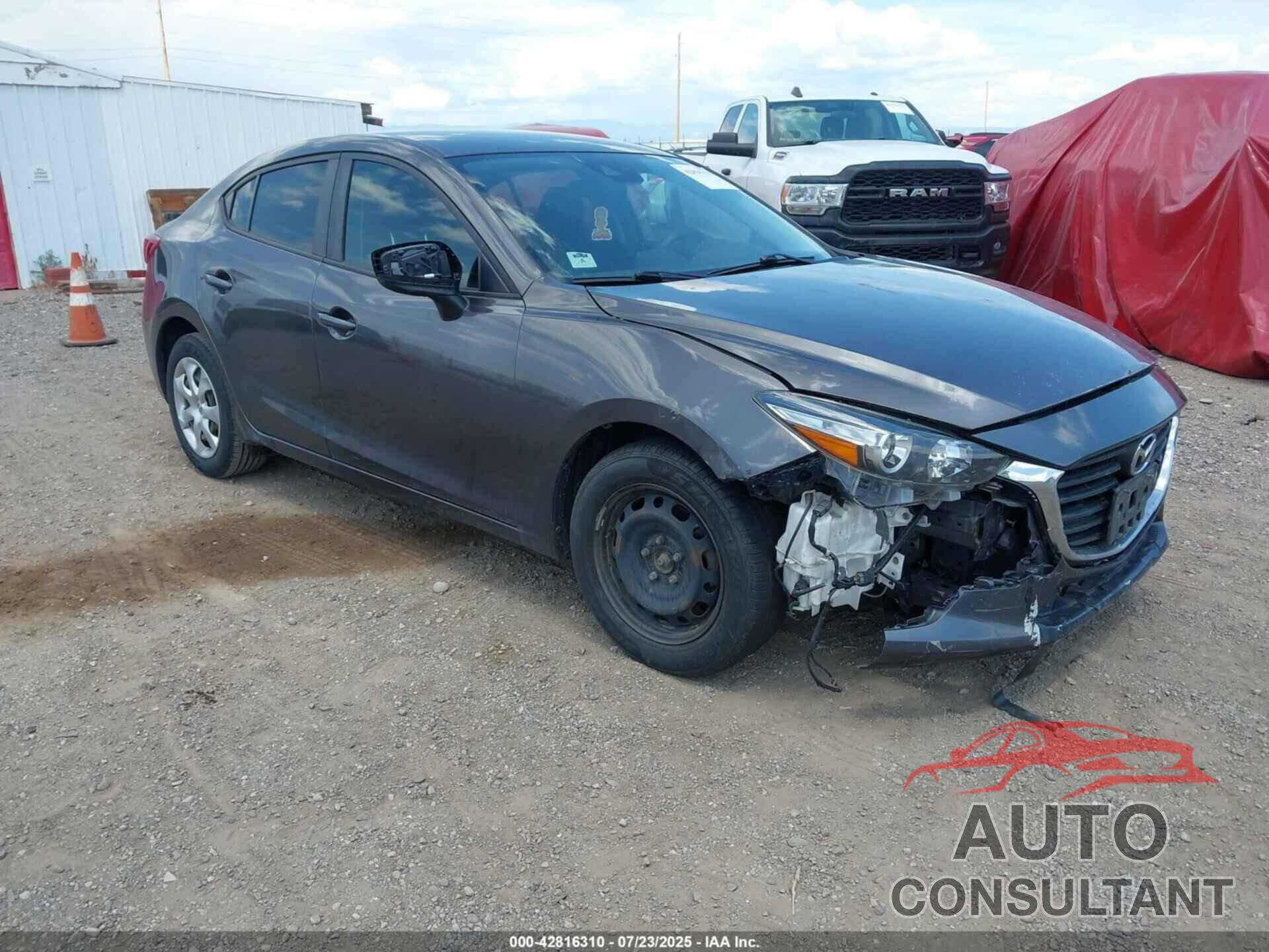 MAZDA MAZDA3 2018 - 3MZBN1U70JM263768
