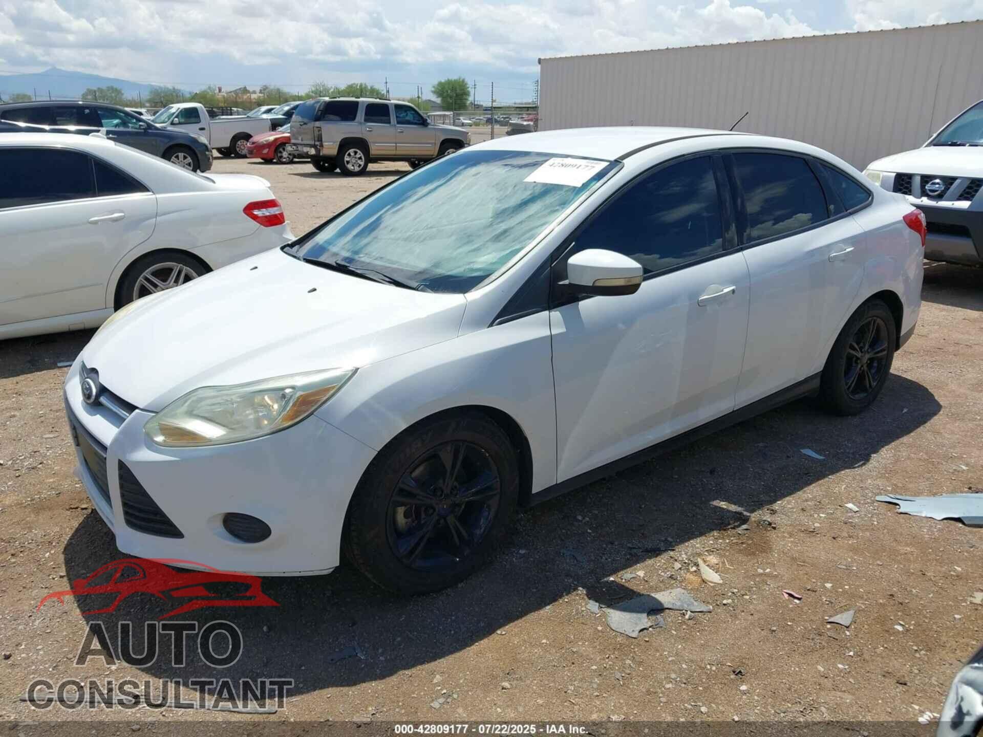 FORD FOCUS 2014 - 1FADP3F25EL145568