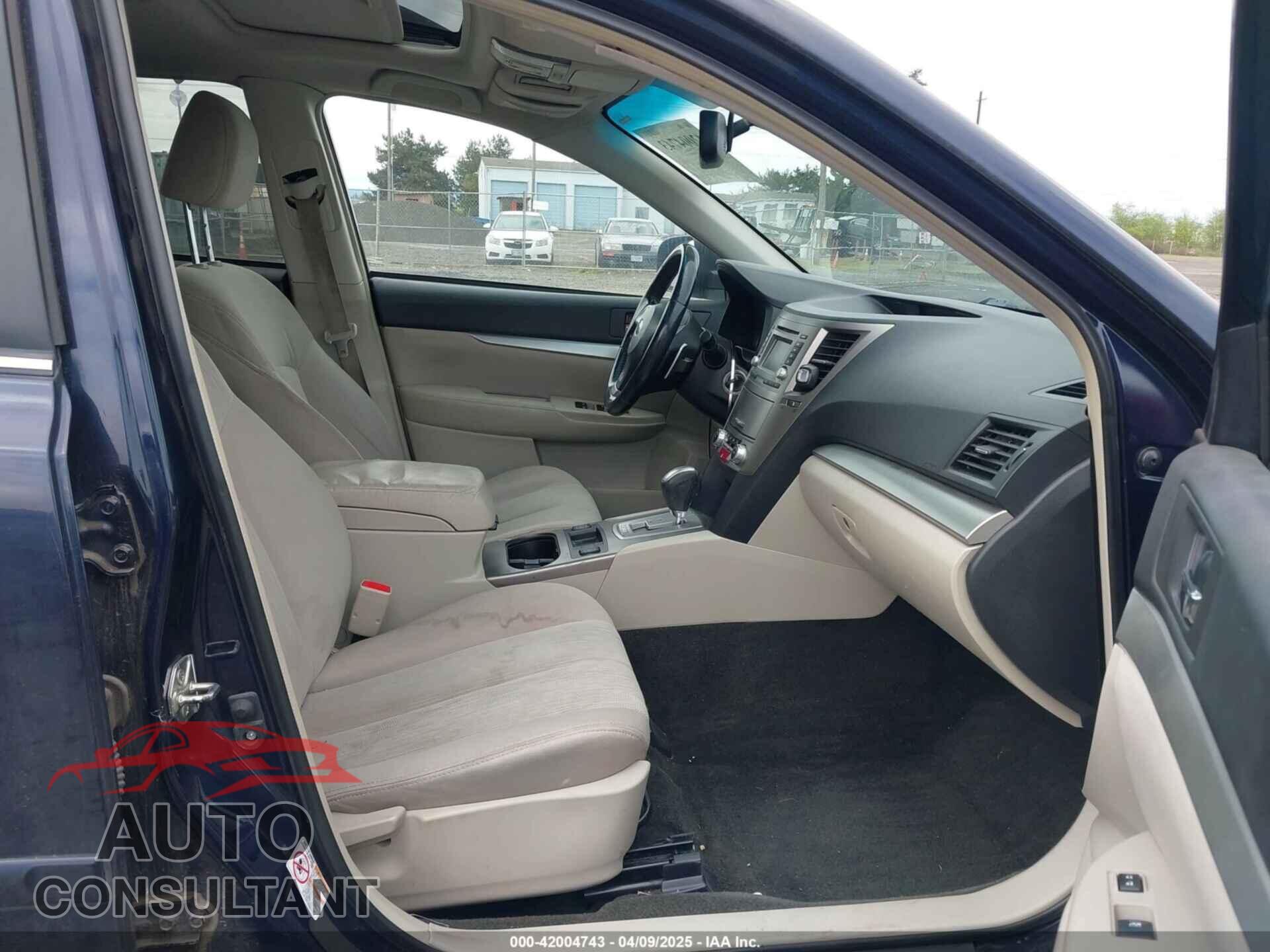 SUBARU OUTBACK 2014 - 4S4BRBDC4E3214134