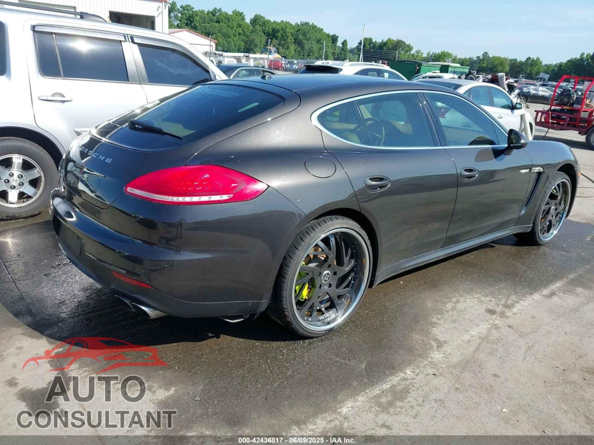 PORSCHE PANAMERA E-HYBRID 2014 - WP0AD2A76EL044591