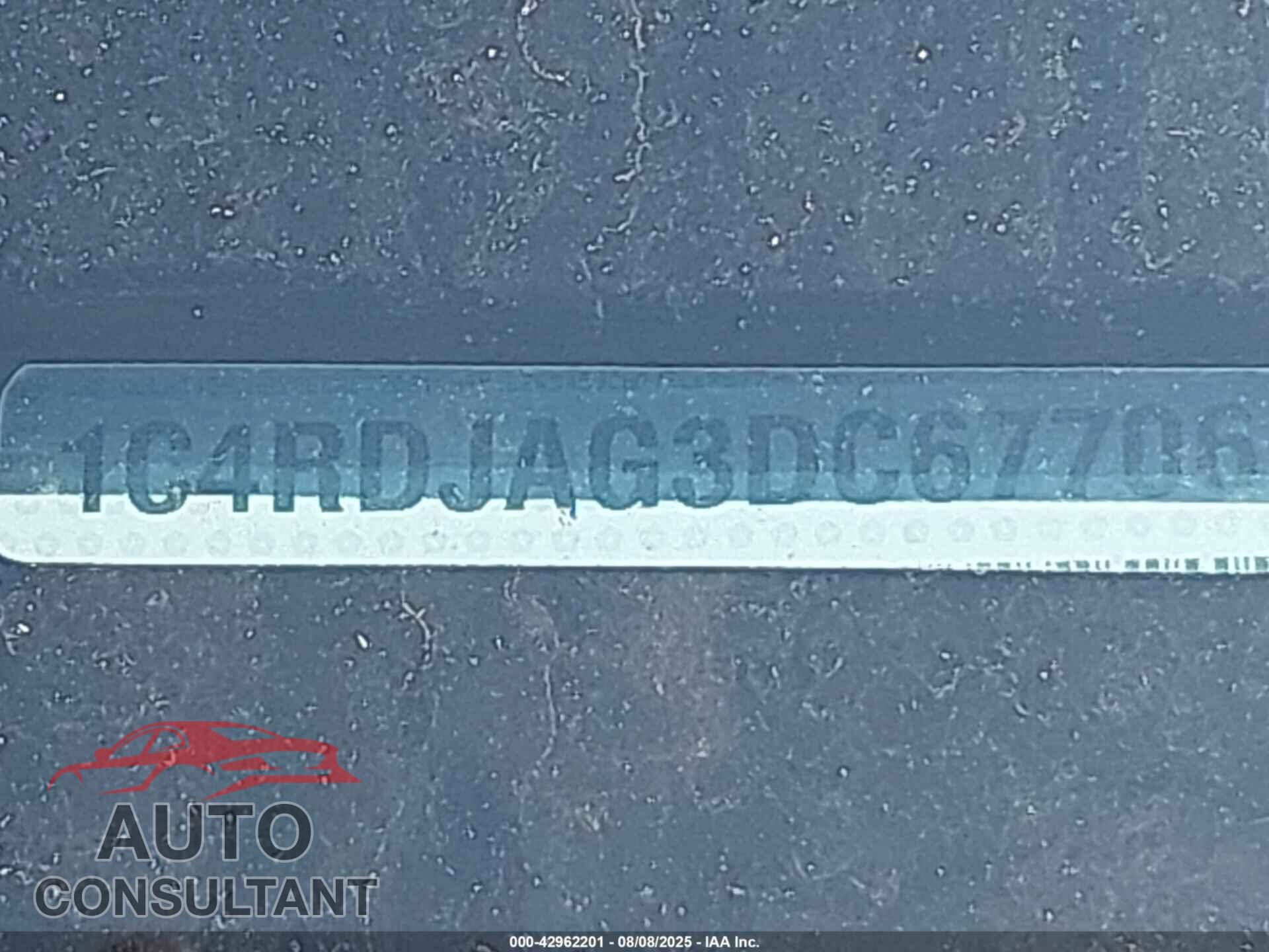 DODGE DURANGO 2013 - 1C4RDJAG3DC677061
