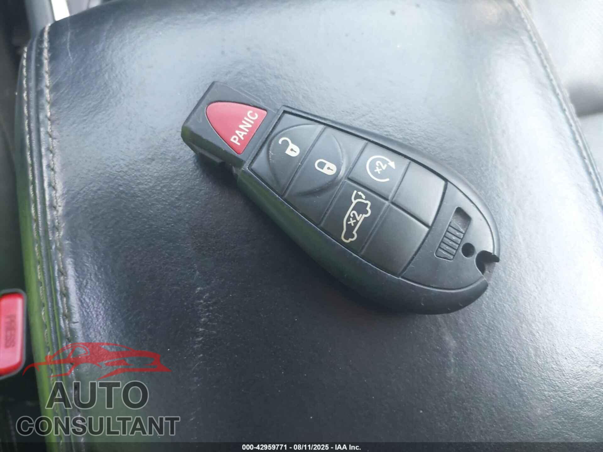 DODGE DURANGO 2013 - 1C4RDJEG1DC681085