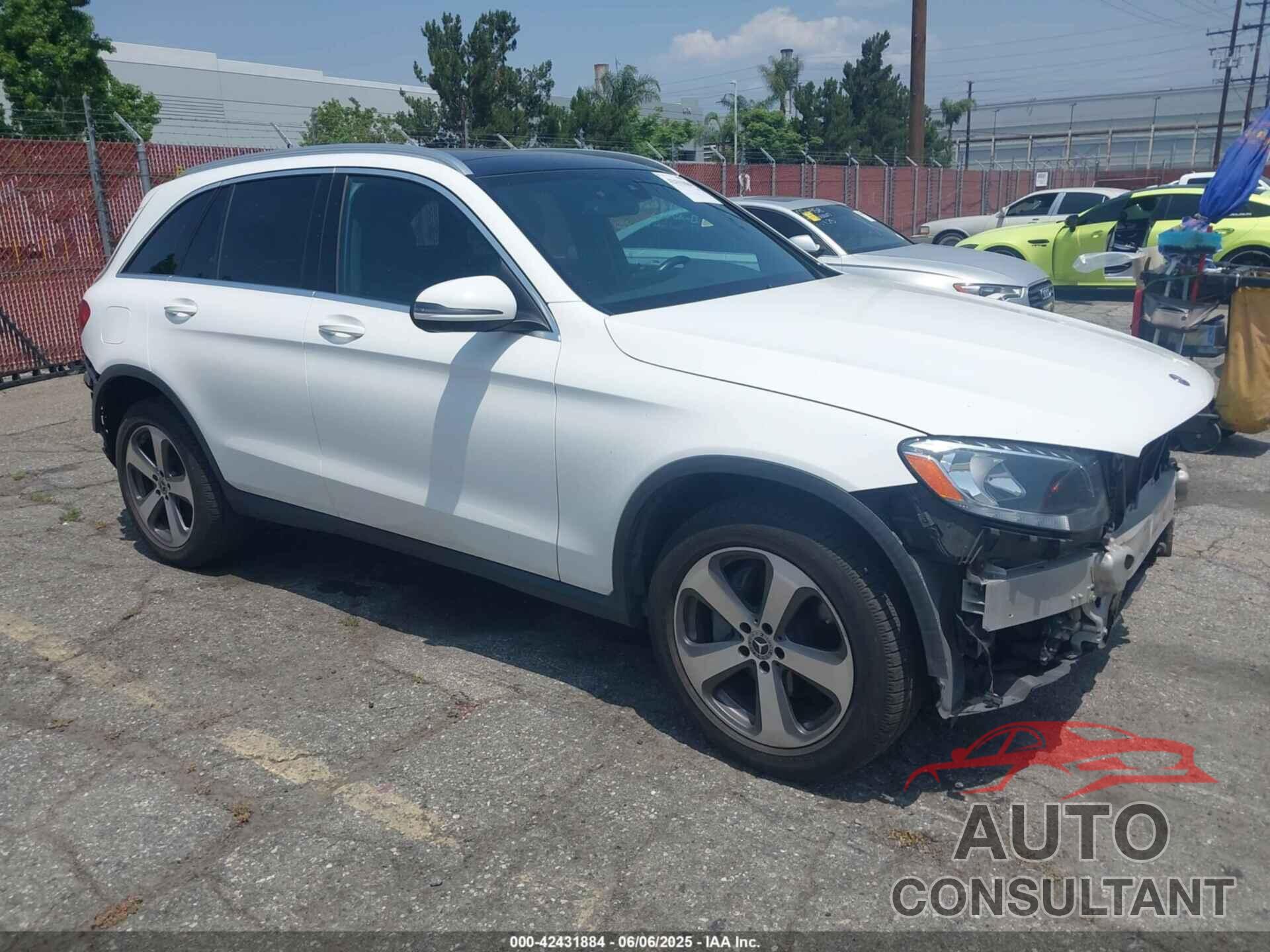MERCEDES-BENZ GLC 300 2018 - WDC0G4JB5JV067629