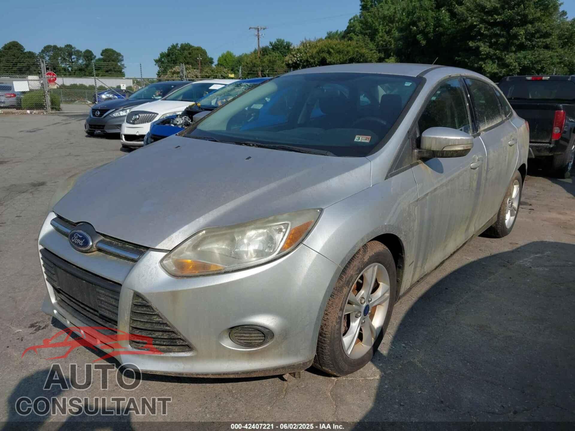 FORD FOCUS 2014 - 1FADP3F29EL403817