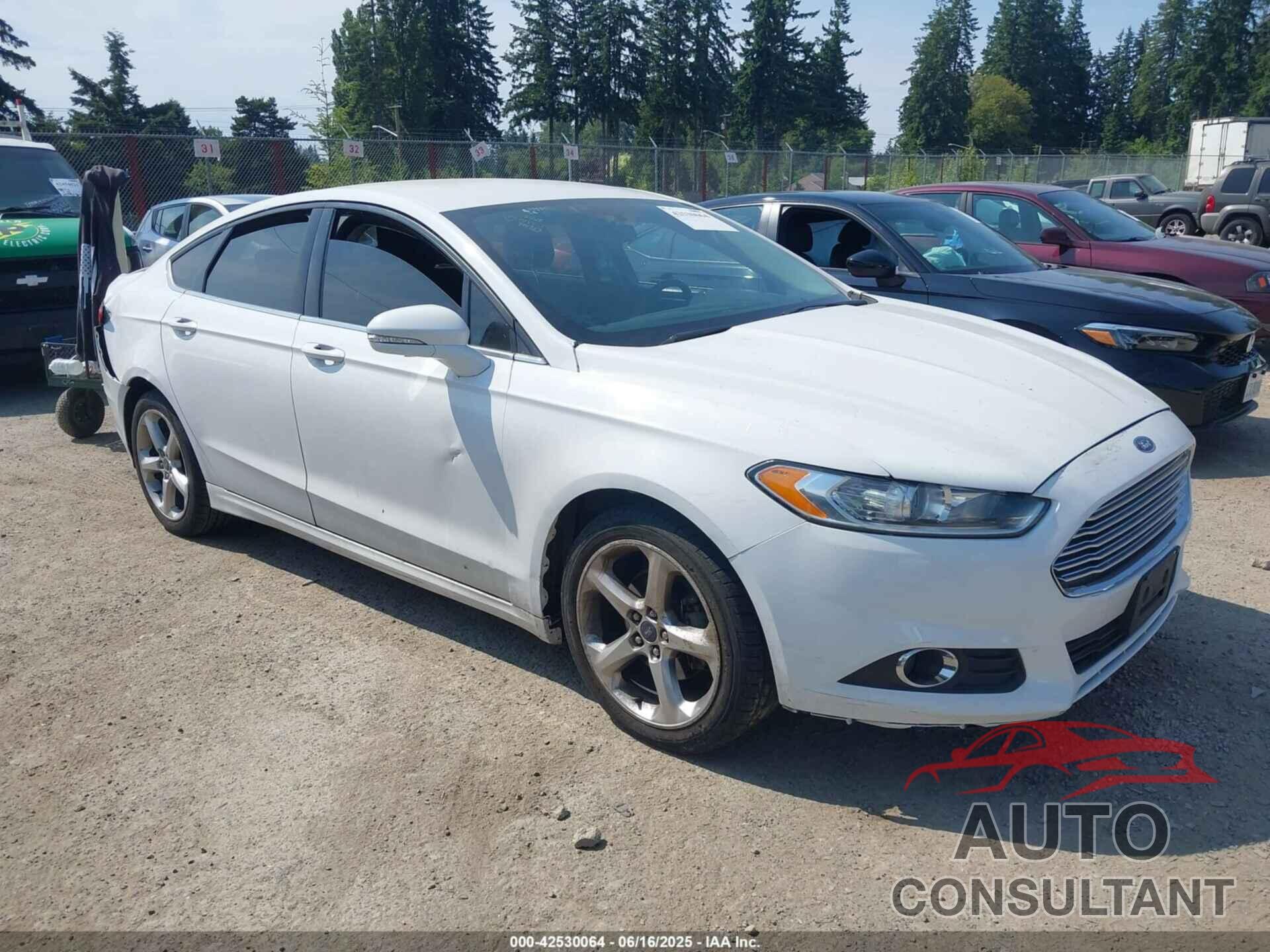 FORD FUSION 2015 - 1FA6P0H77F5104218