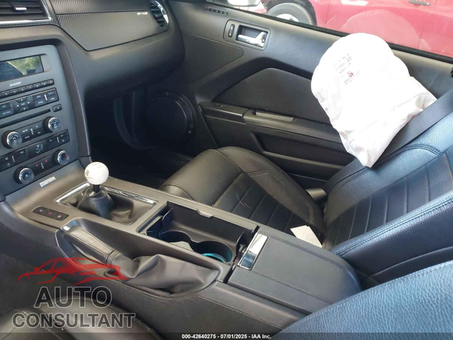 FORD MUSTANG 2012 - 1ZVBP8CF1C5280163