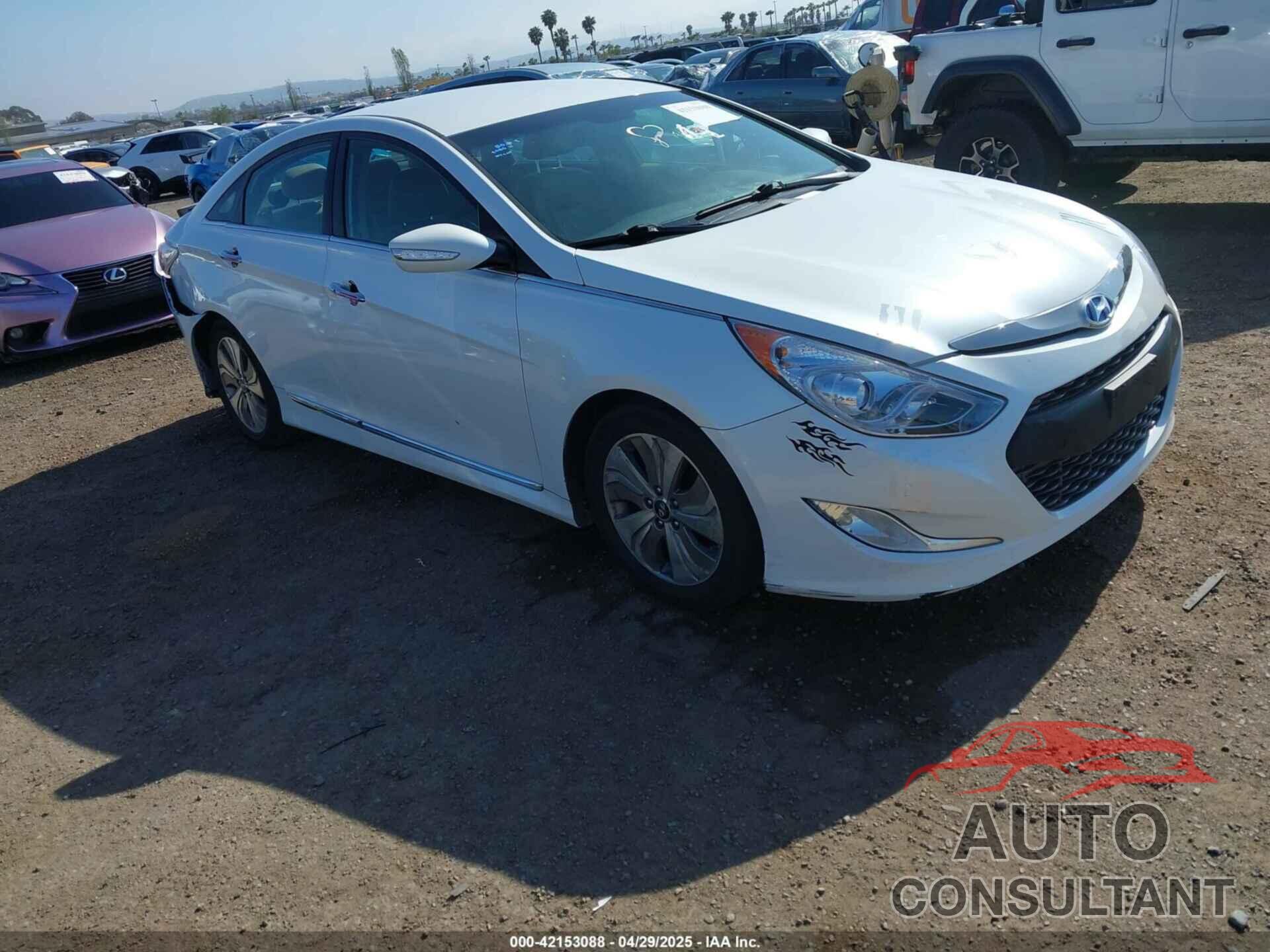 HYUNDAI SONATA HYBRID 2013 - KMHEC4A49DA079878
