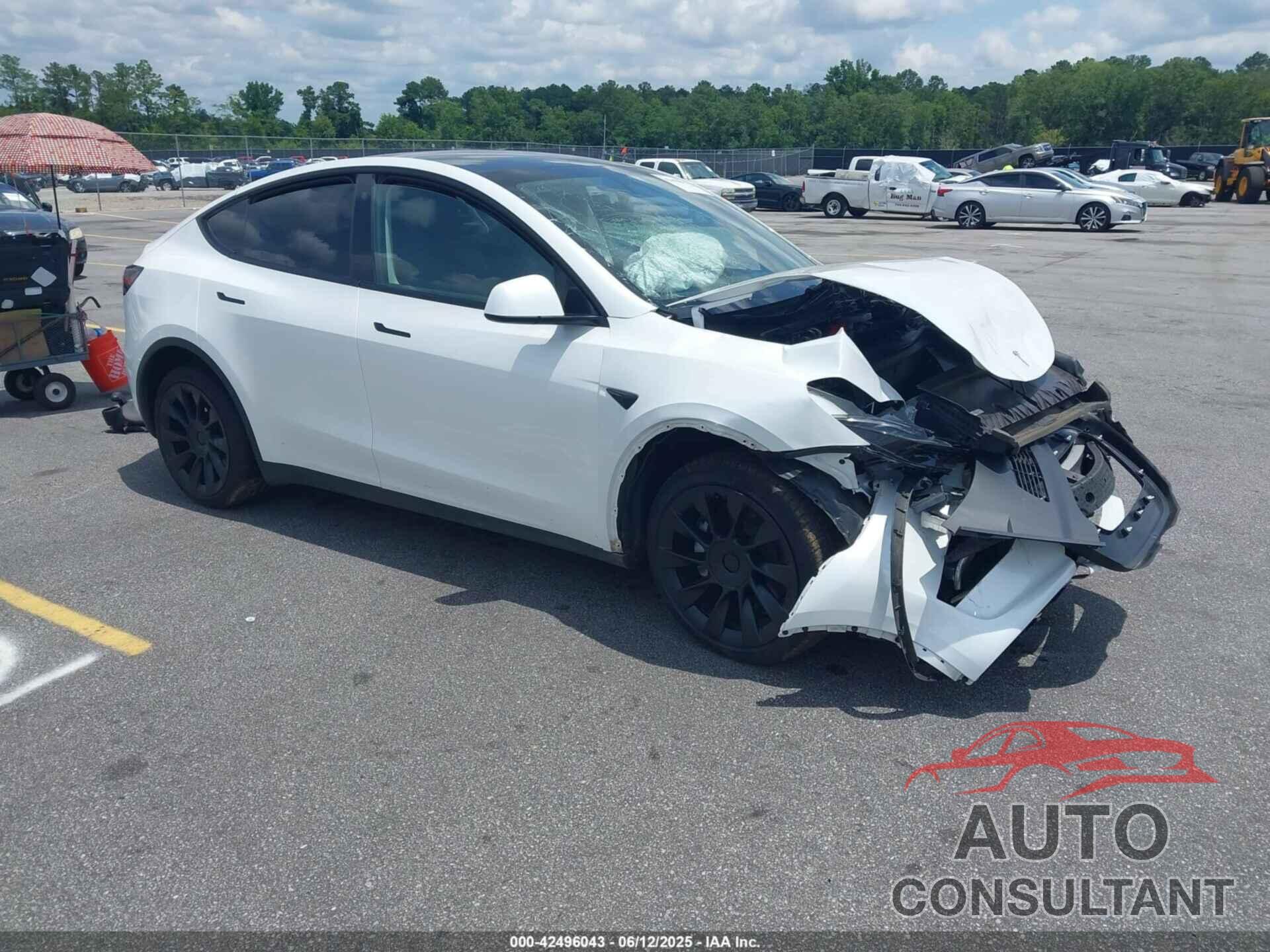 TESLA MODEL Y 2023 - 7SAYGDEE0PA032291
