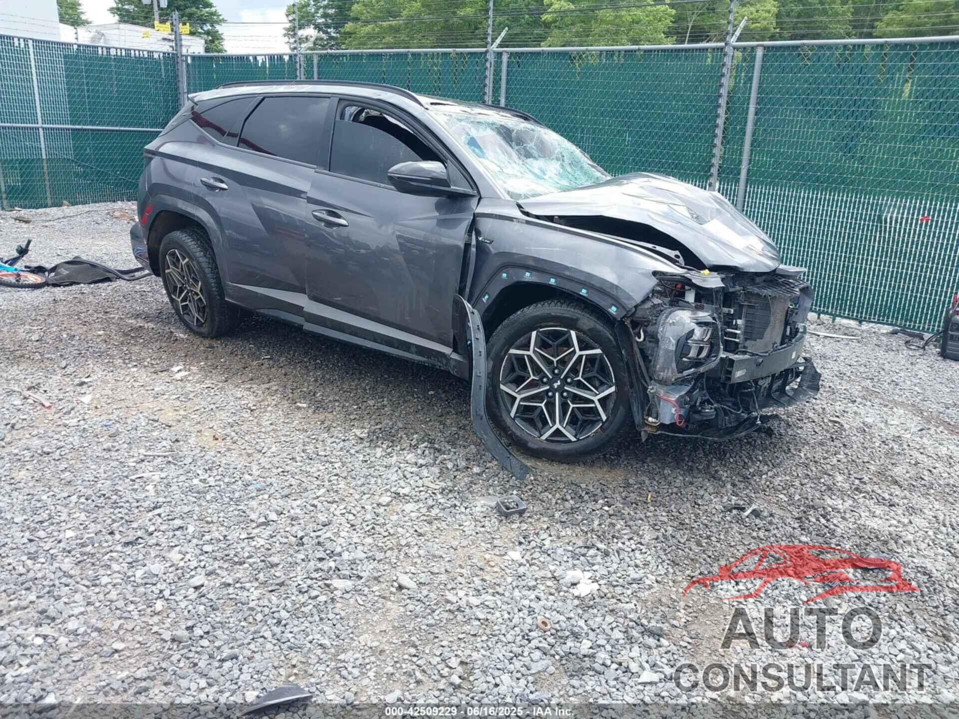 HYUNDAI TUCSON 2023 - KM8JFCAE8PU185752