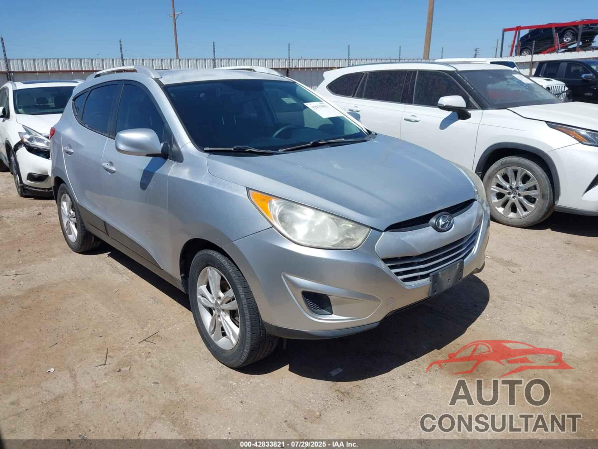 HYUNDAI TUCSON 2011 - KM8JU3AC2BU260510