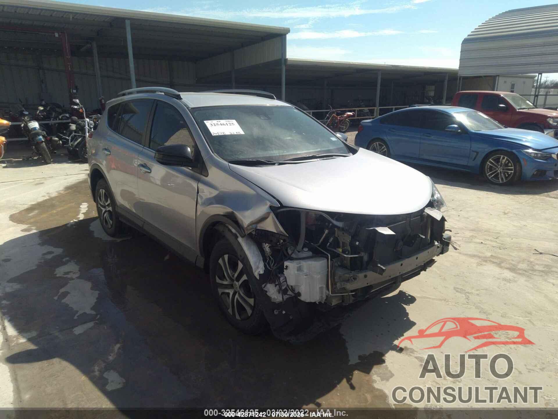 TOYOTA RAV4 2017 - 2T3BFREV9HW651375
