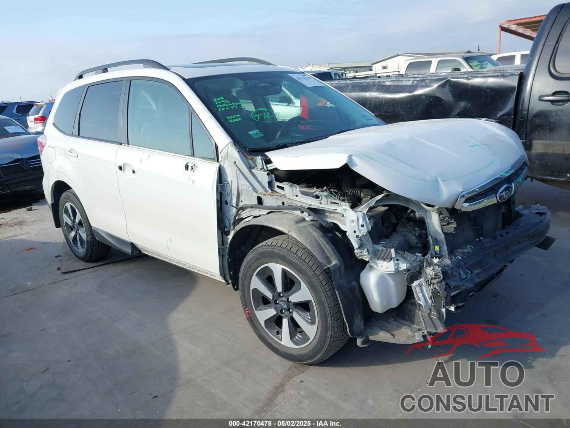 SUBARU FORESTER 2018 - JF2SJAGC6JH574683