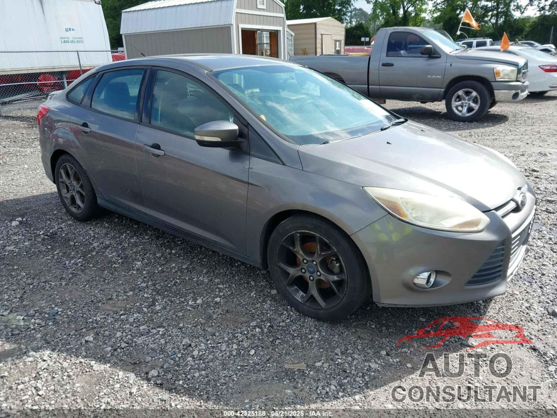 FORD FOCUS 2013 - 1FADP3F25DL381720