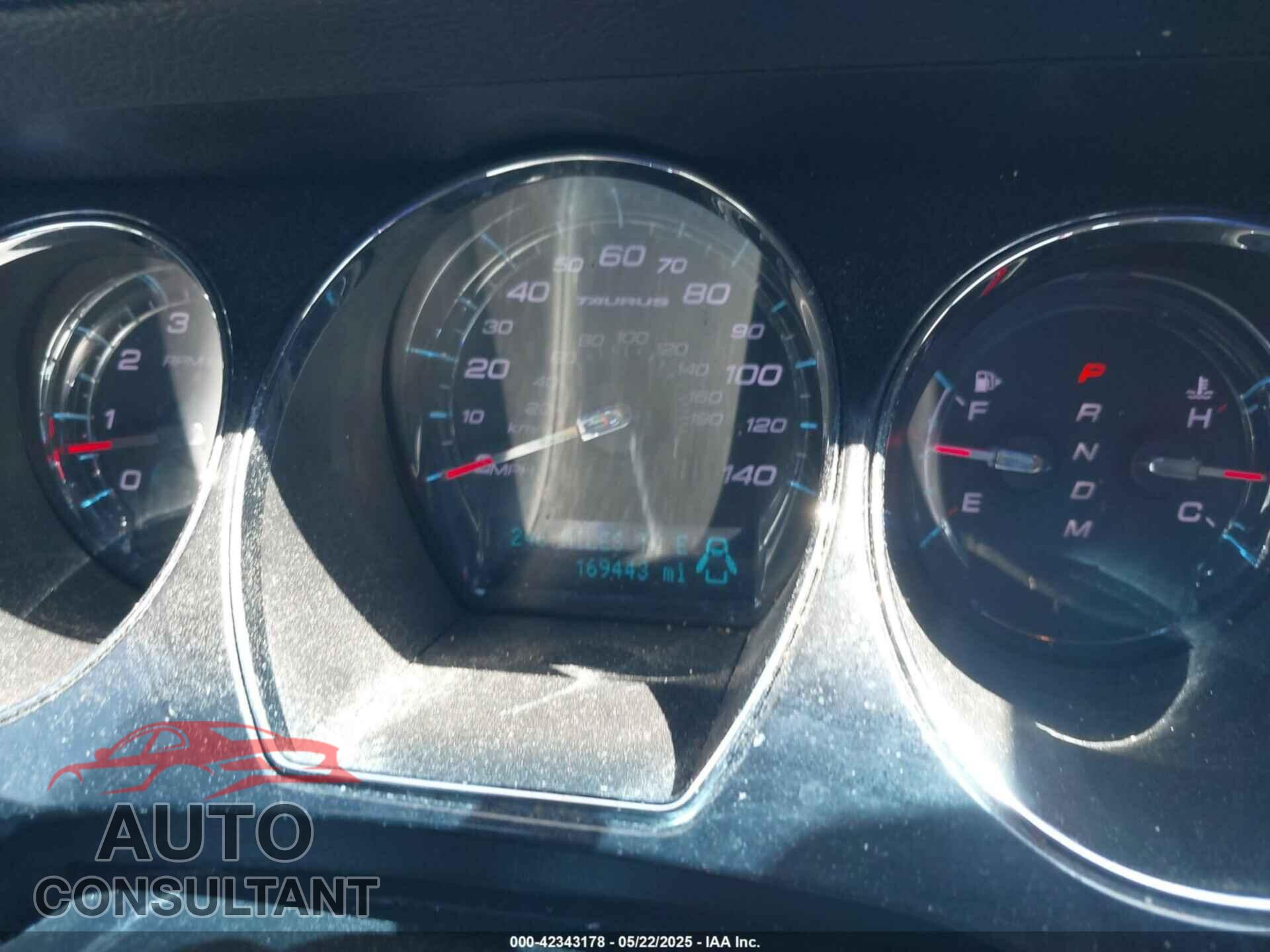 FORD TAURUS 2012 - 1FAHP2FW9CG113761