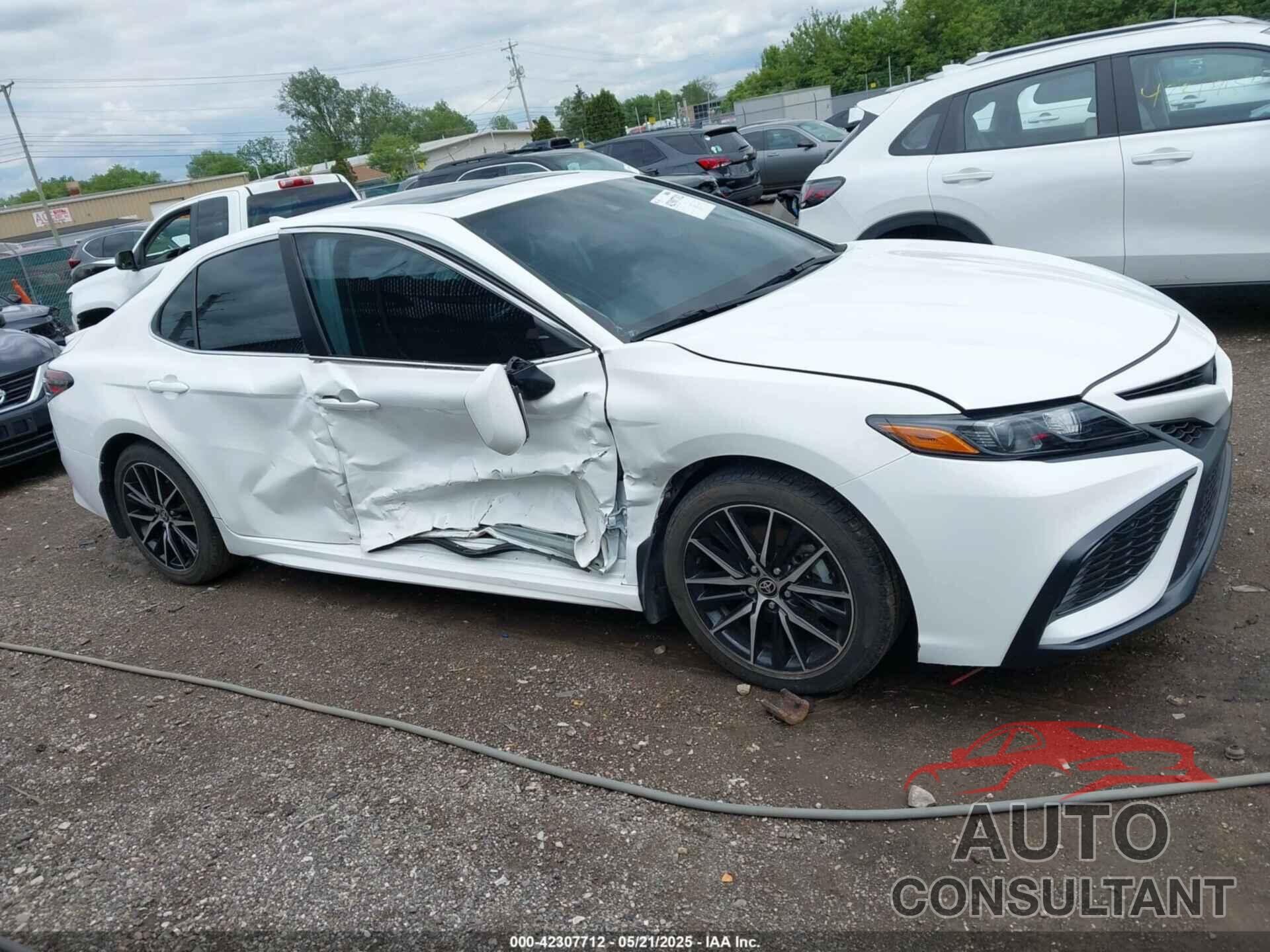 TOYOTA CAMRY 2023 - 4T1S11AK8PU110725