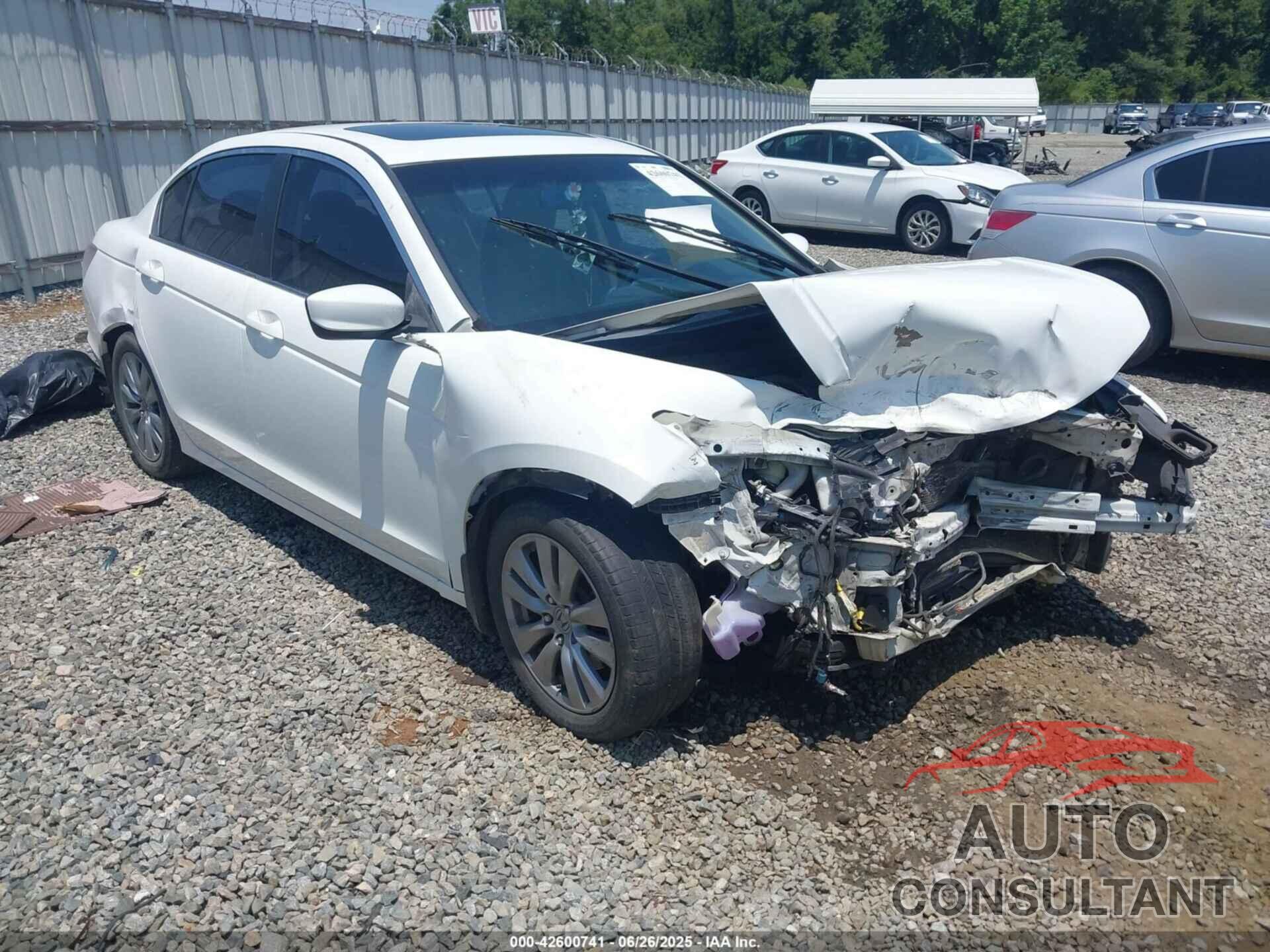 HONDA ACCORD 2012 - 1HGCP2F87CA070497