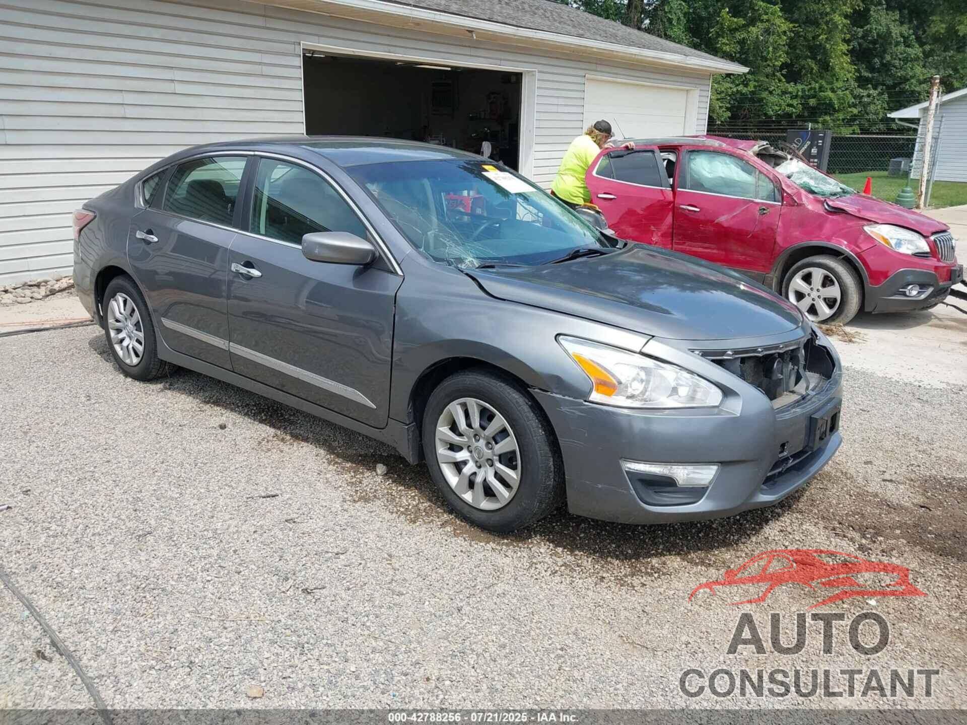 NISSAN ALTIMA 2015 - 1N4AL3AP1FN346147