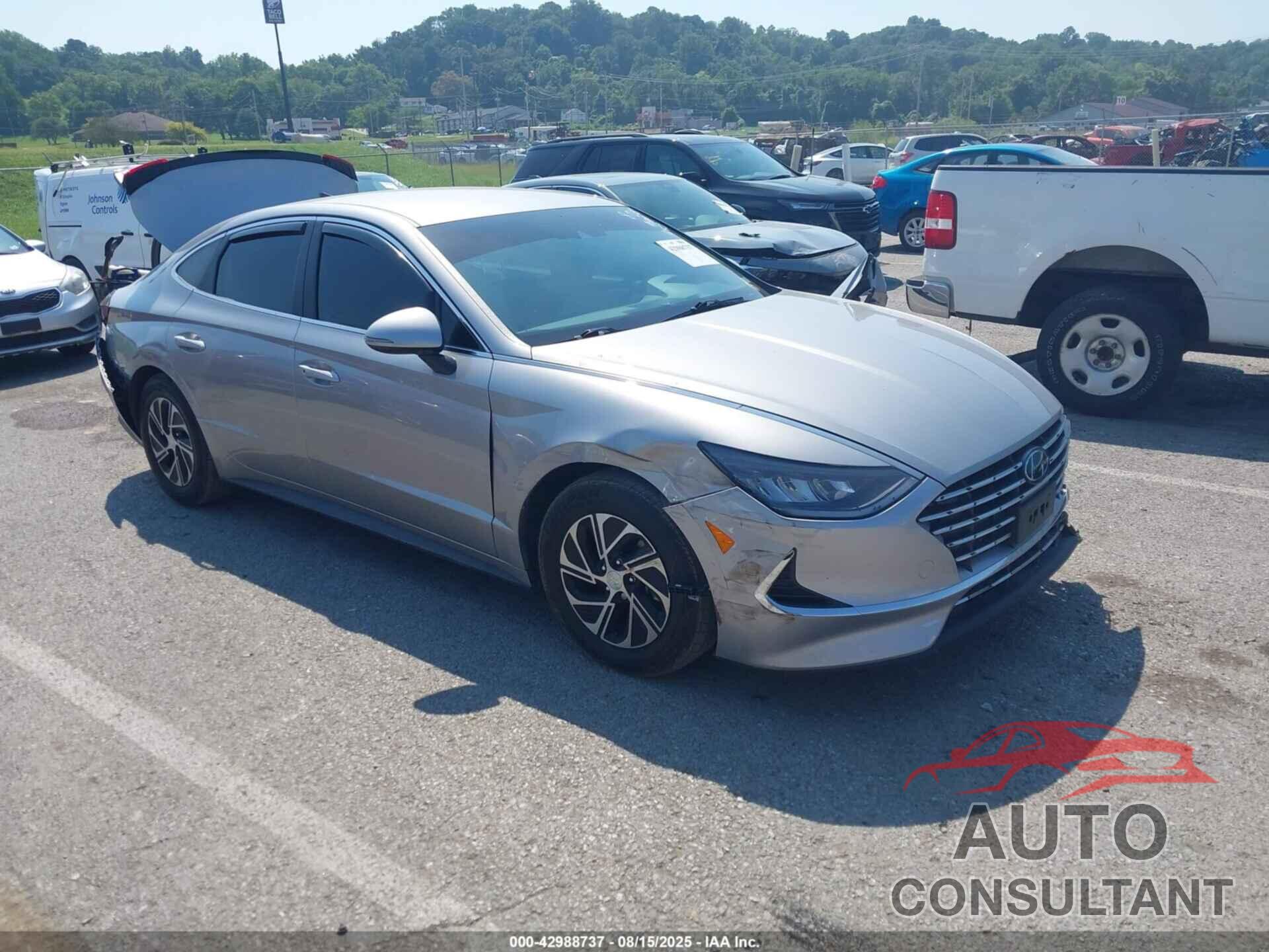 HYUNDAI SONATA HYBRID 2022 - KMHL24JJ8NA037560