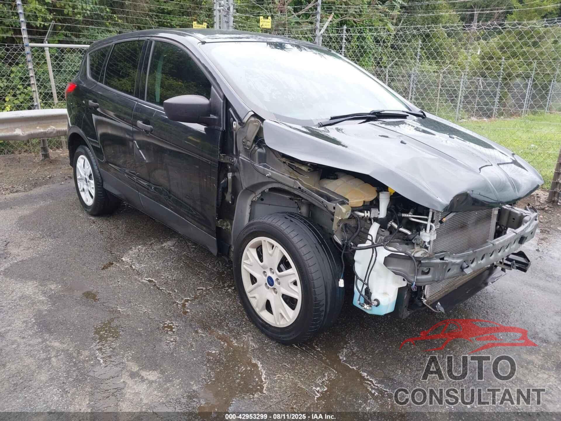 FORD ESCAPE 2015 - 1FMCU0F77FUB16010