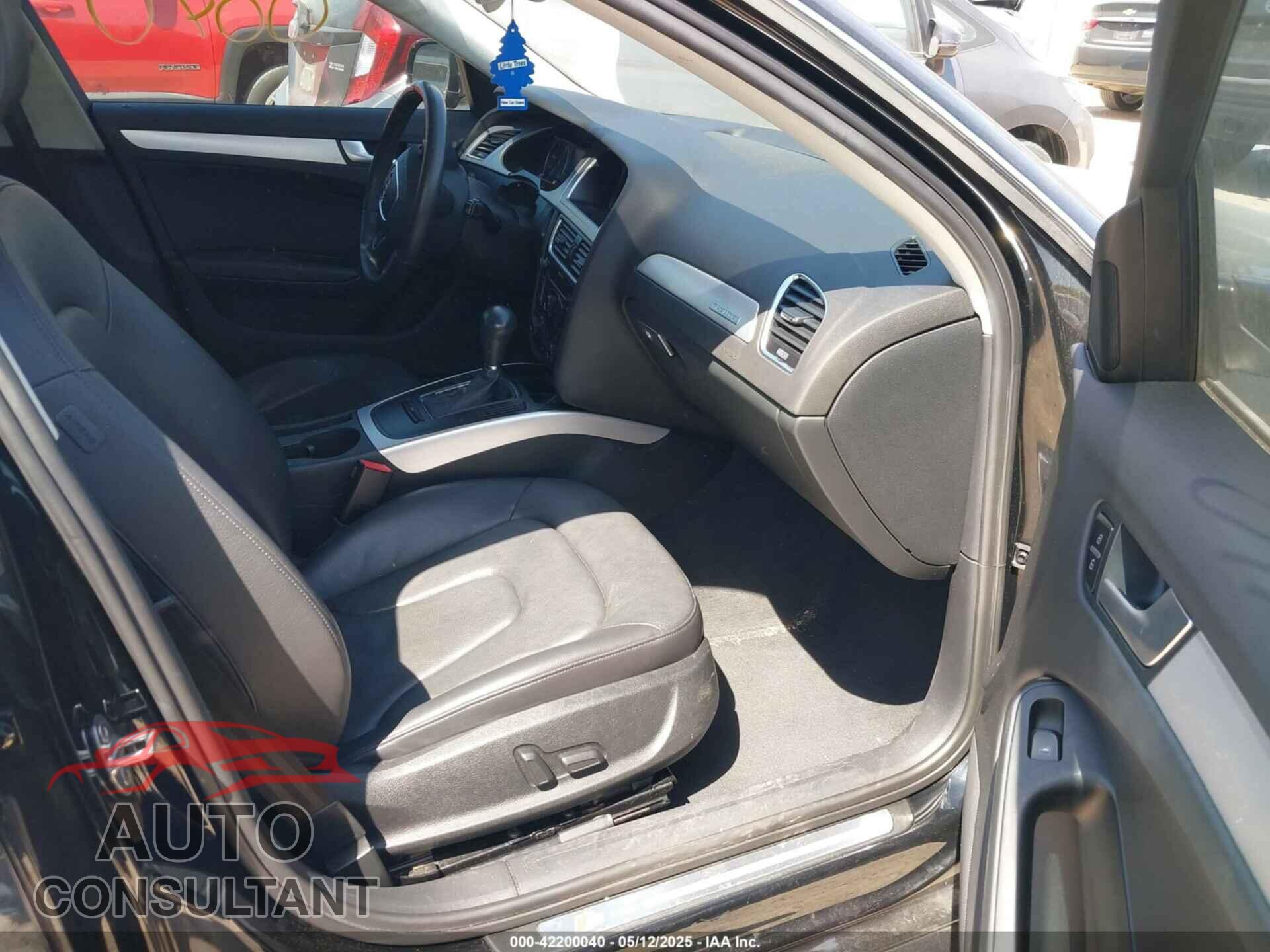 AUDI A4 2012 - WAUFFAFL1CA119879