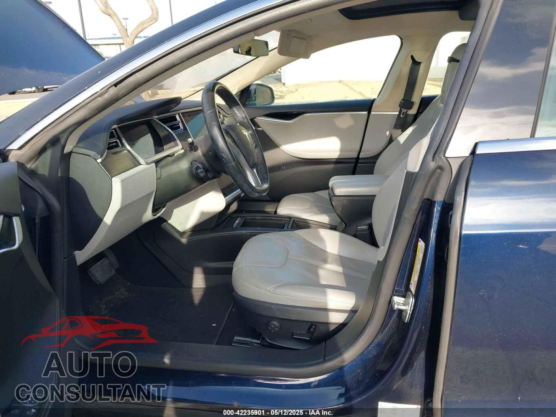 TESLA MODEL S 2014 - 5YJSA1H11EFP30596