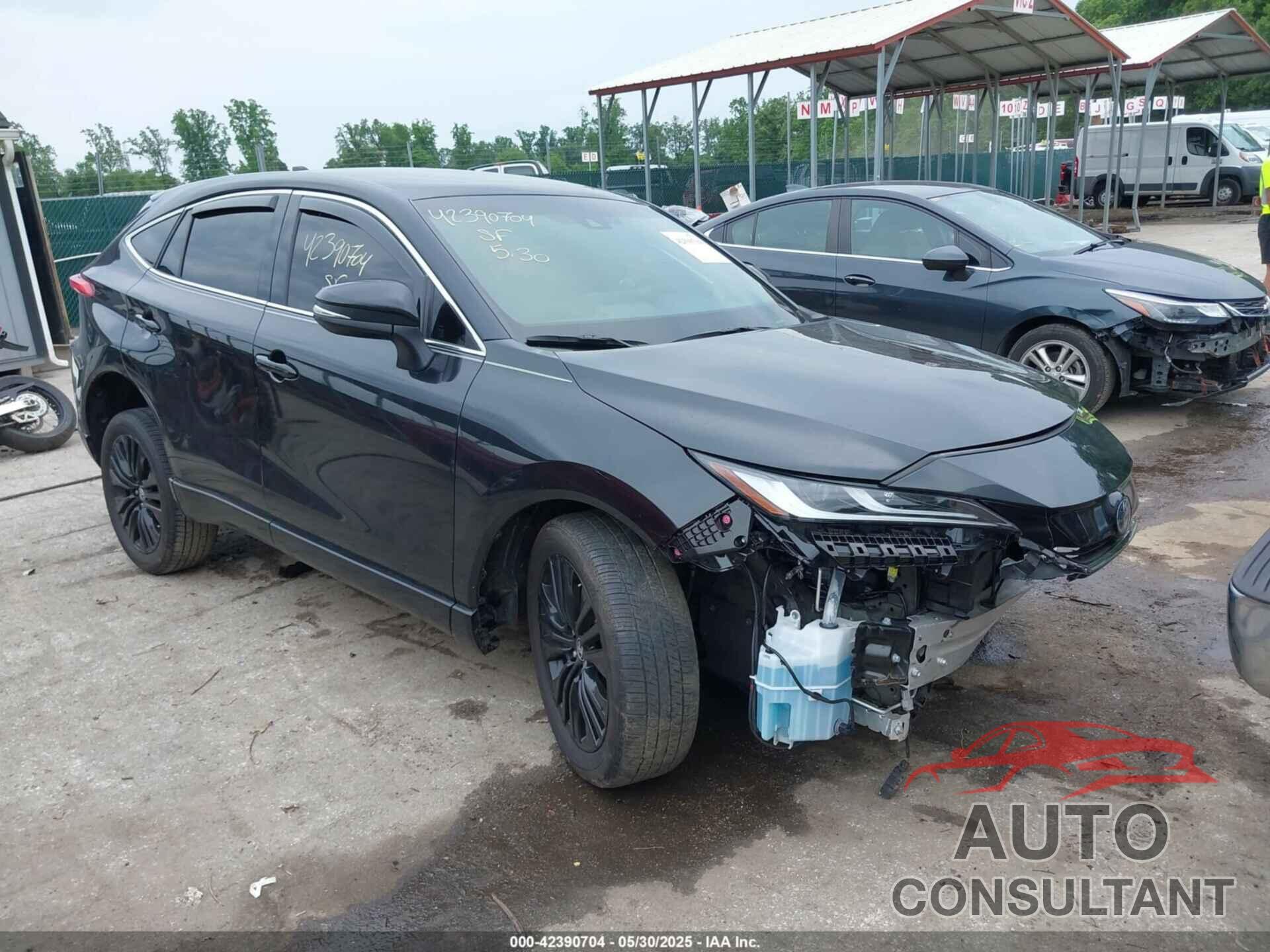 TOYOTA VENZA 2024 - JTEAAAAH9RJ182313