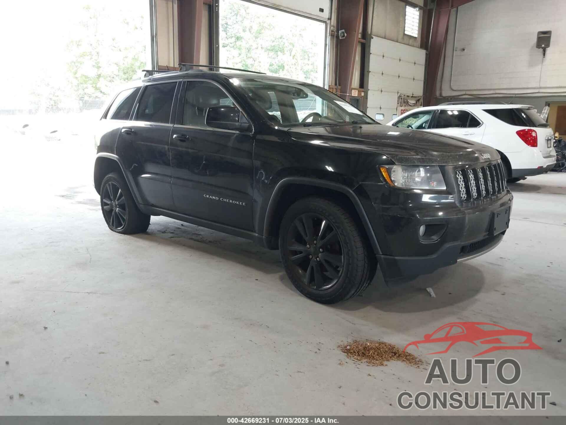 JEEP GRAND CHEROKEE 2012 - 1C4RJFAG6CC329047