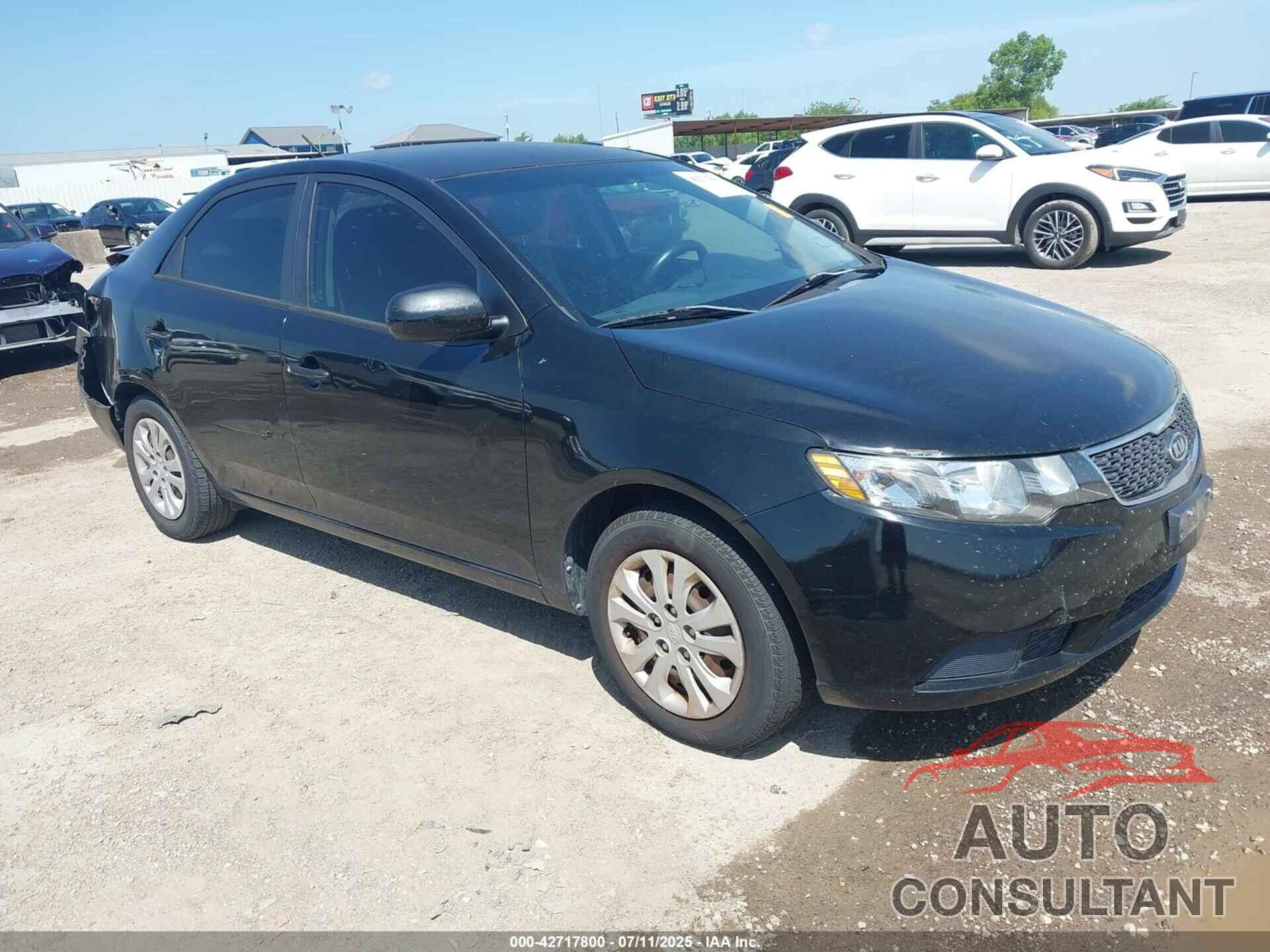 KIA FORTE 2011 - KNAFT4A29B5885763