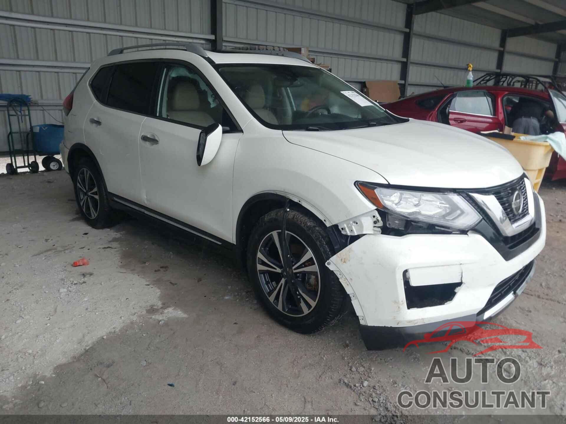 NISSAN ROGUE 2018 - 5N1AT2MT7JC813181