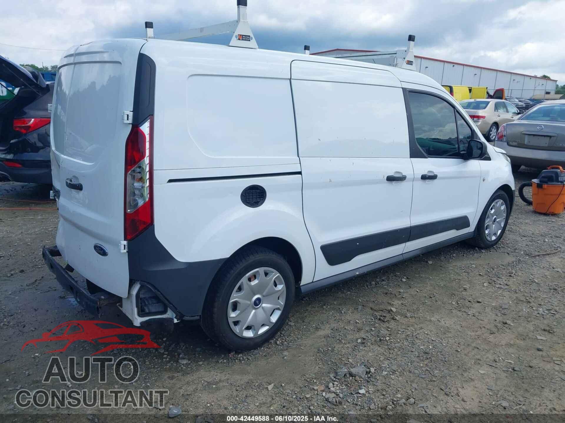FORD TRANSIT CONNECT 2017 - NM0LS7E78H1335547